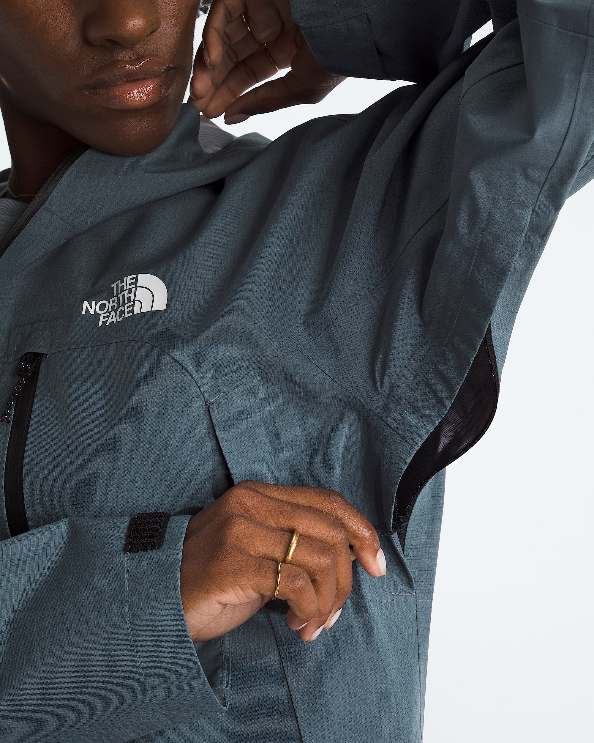 Womens Valley View Jacket TNF MODELALT2