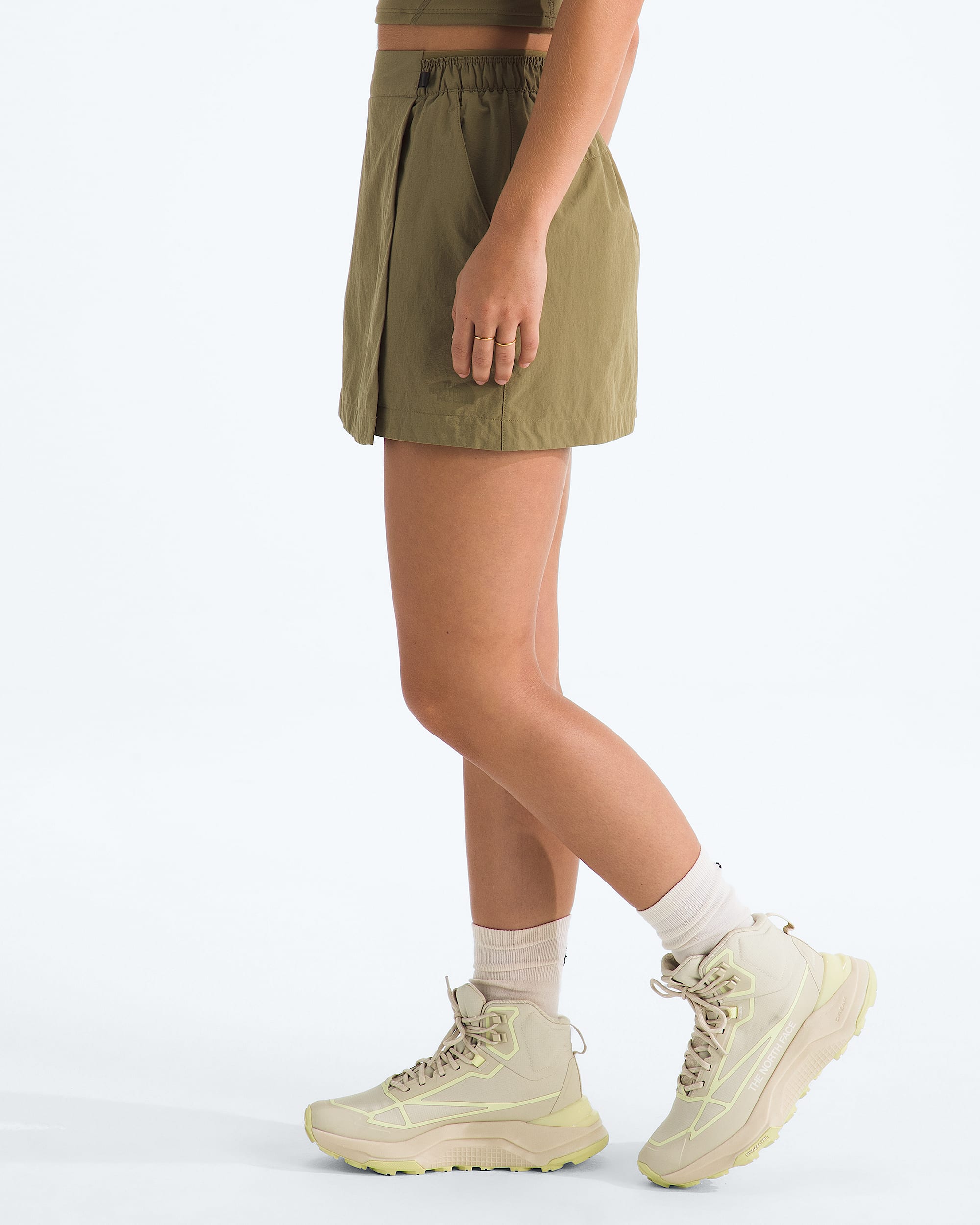 Womens Basin Skort TNF MODEL34