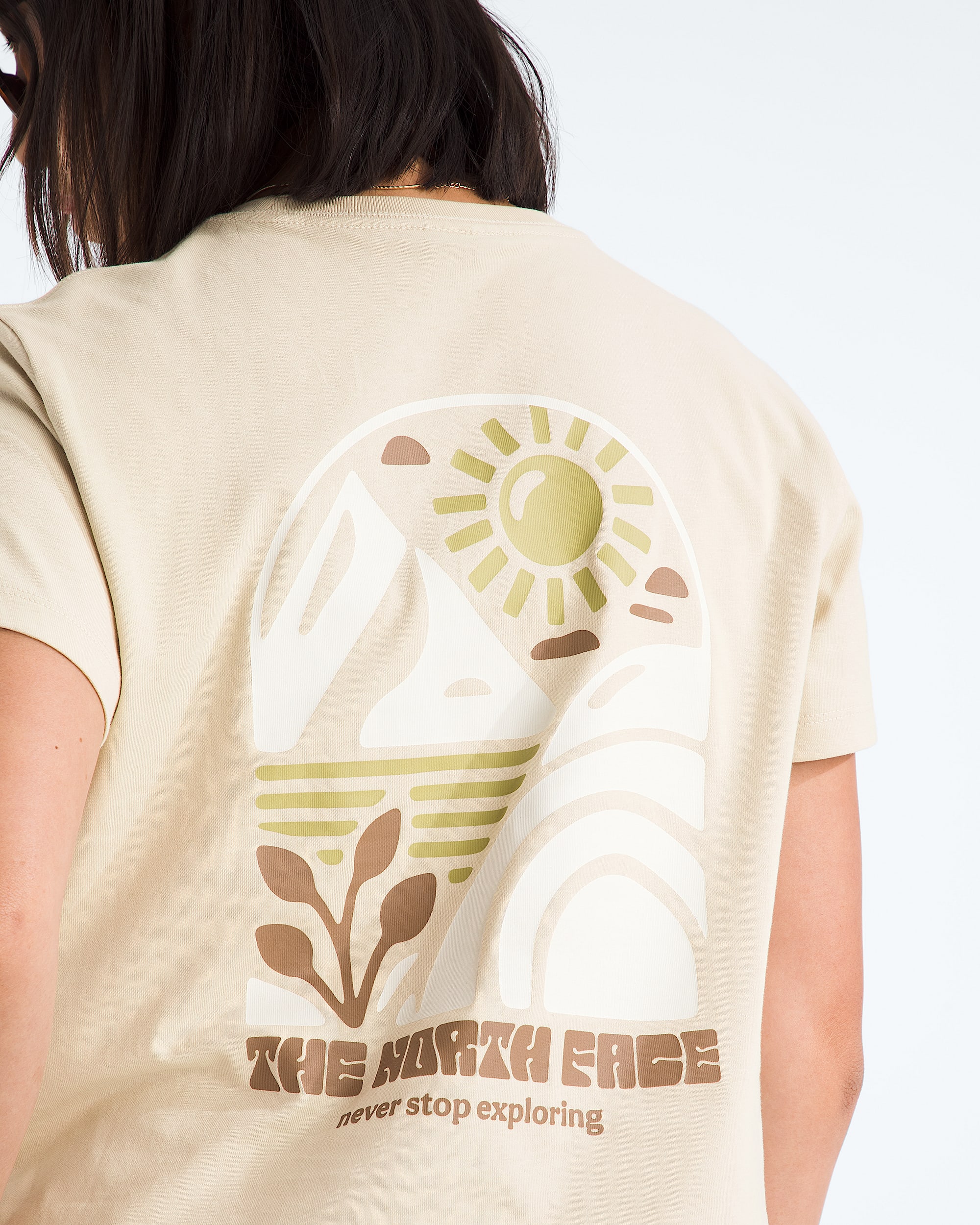 Womens Sun Regular ShortSleeve Cutie TeeGraphic TNF HERO2