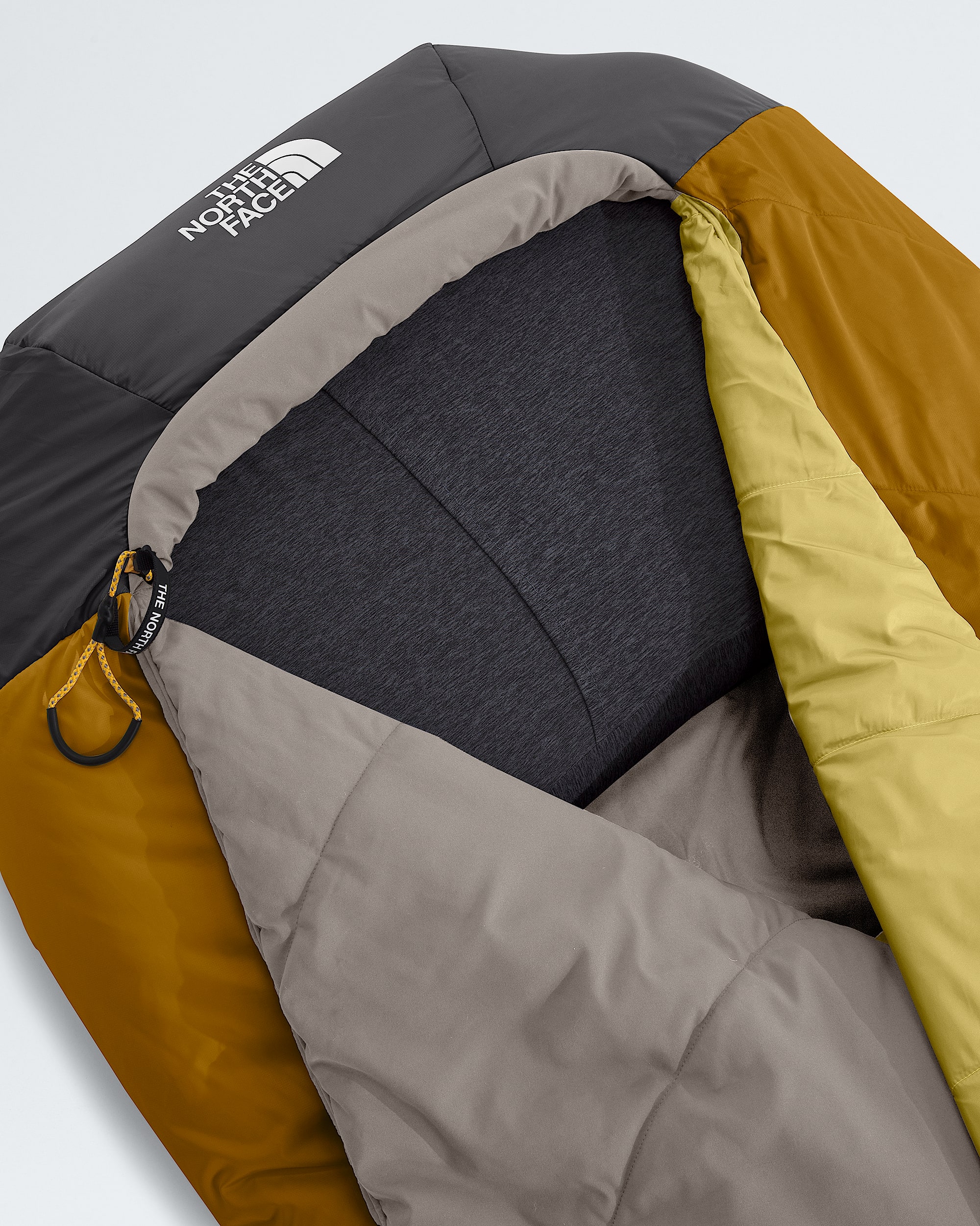 Universal One Bag TNF ALT1