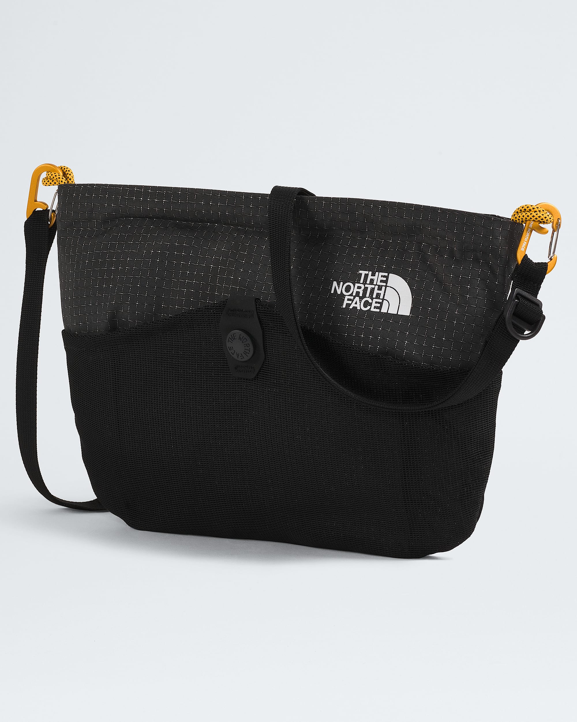 Clyffe Shoulder Bag TNF FRONT34