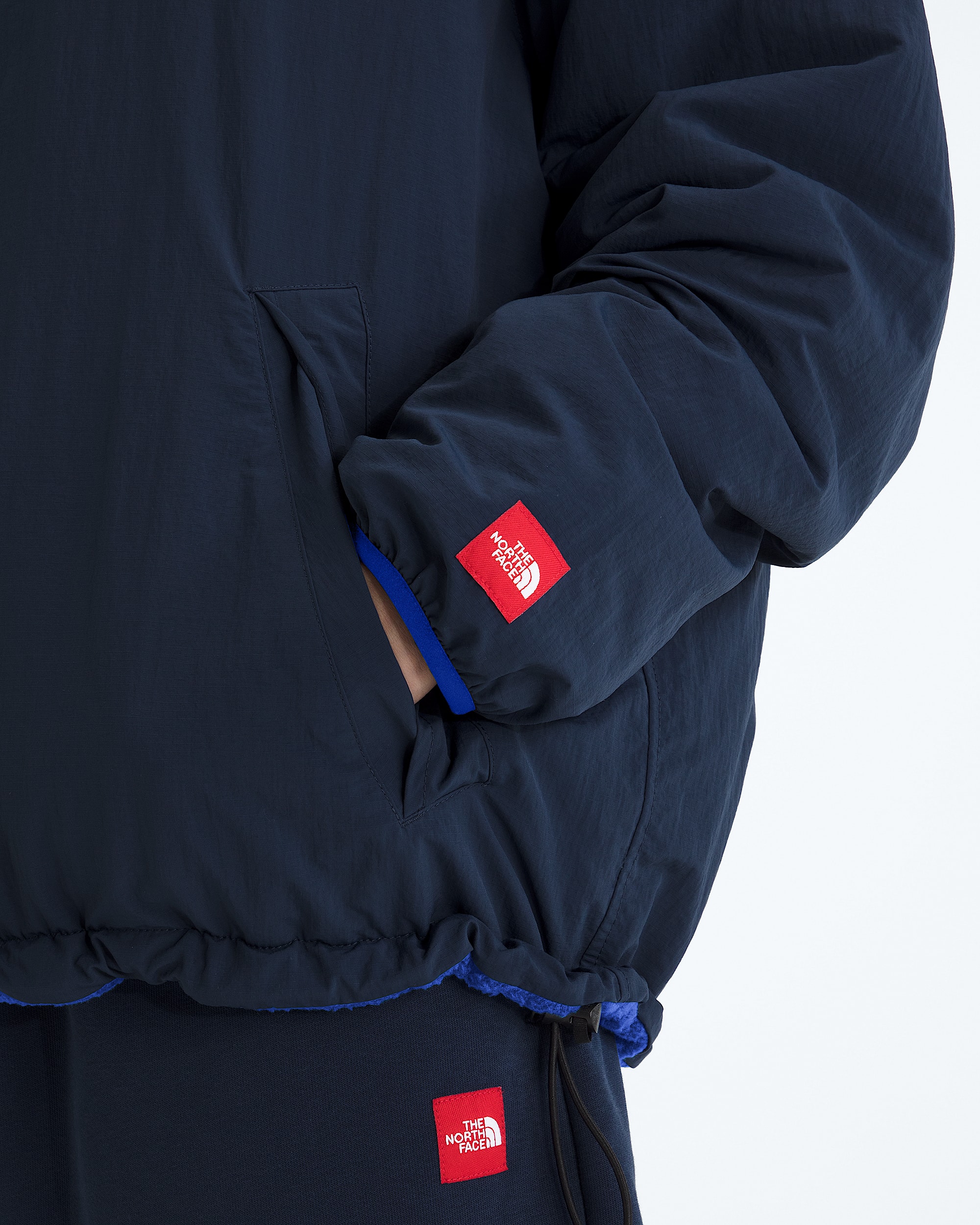 TNF Red Box Reversible Fleece Jacket TNF ALT2