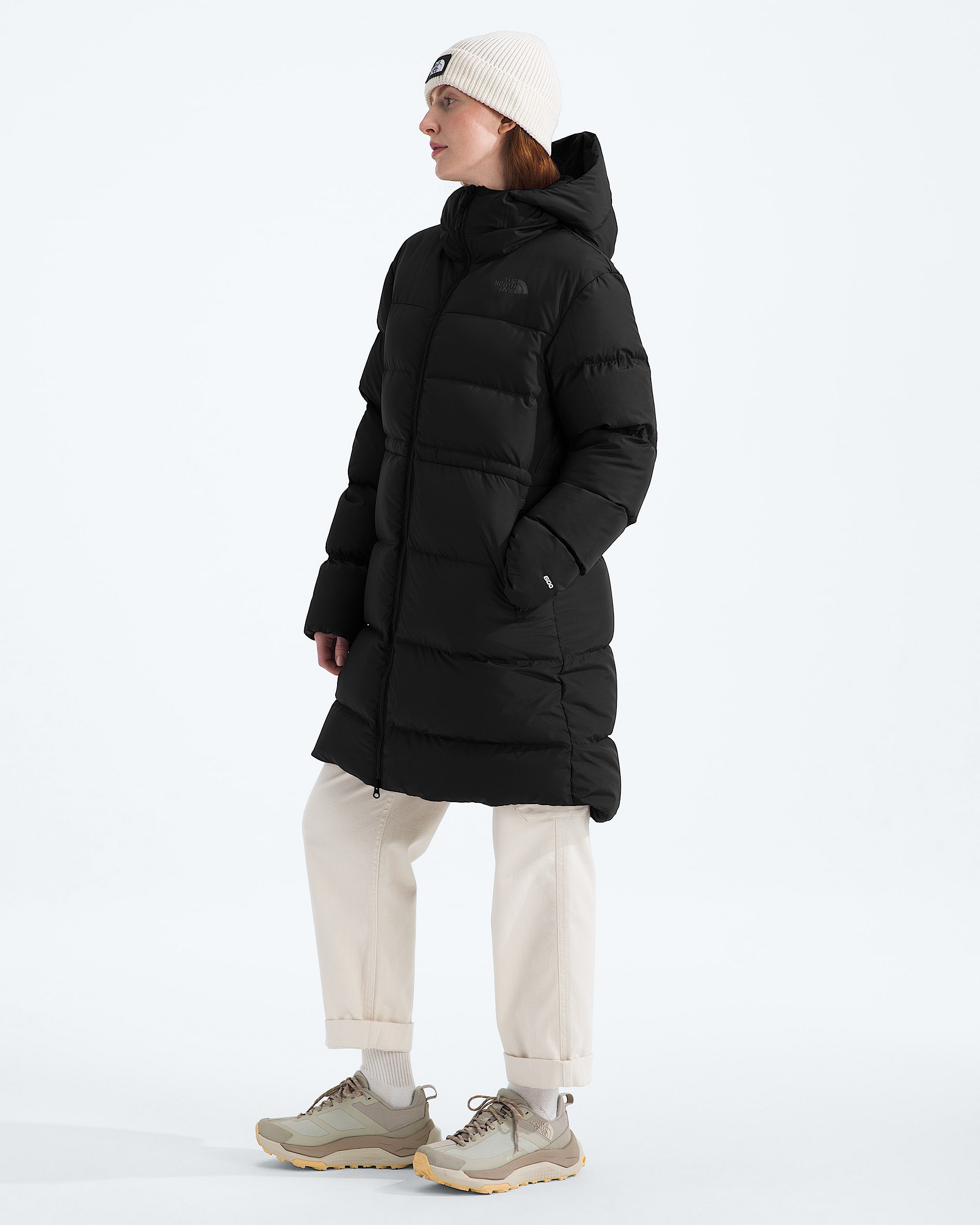 Womens Explore Farther Parka TNF MODEL34