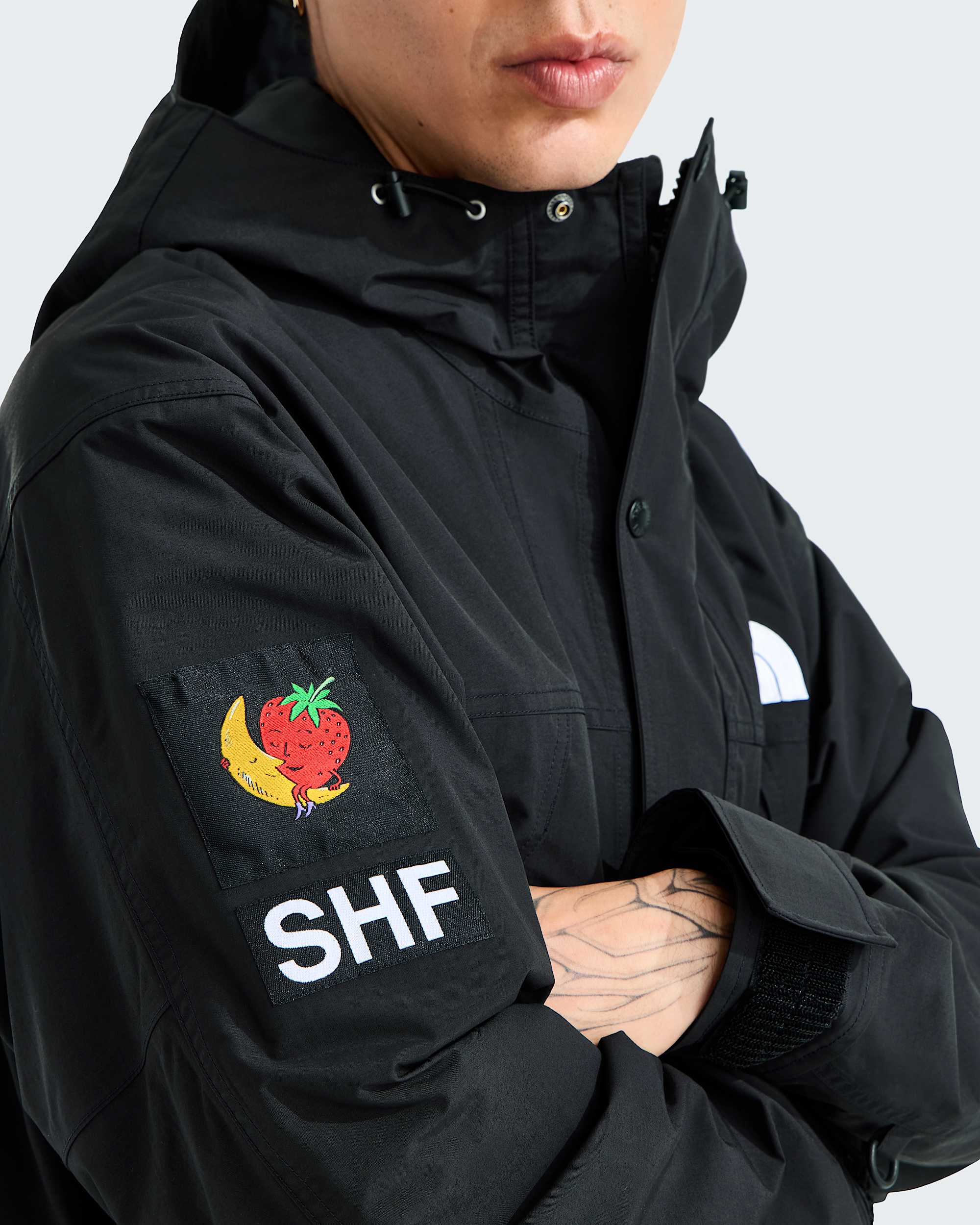 TNF x Sky High Farm Goods Mountain Jacket TNF MODELCLOSE4