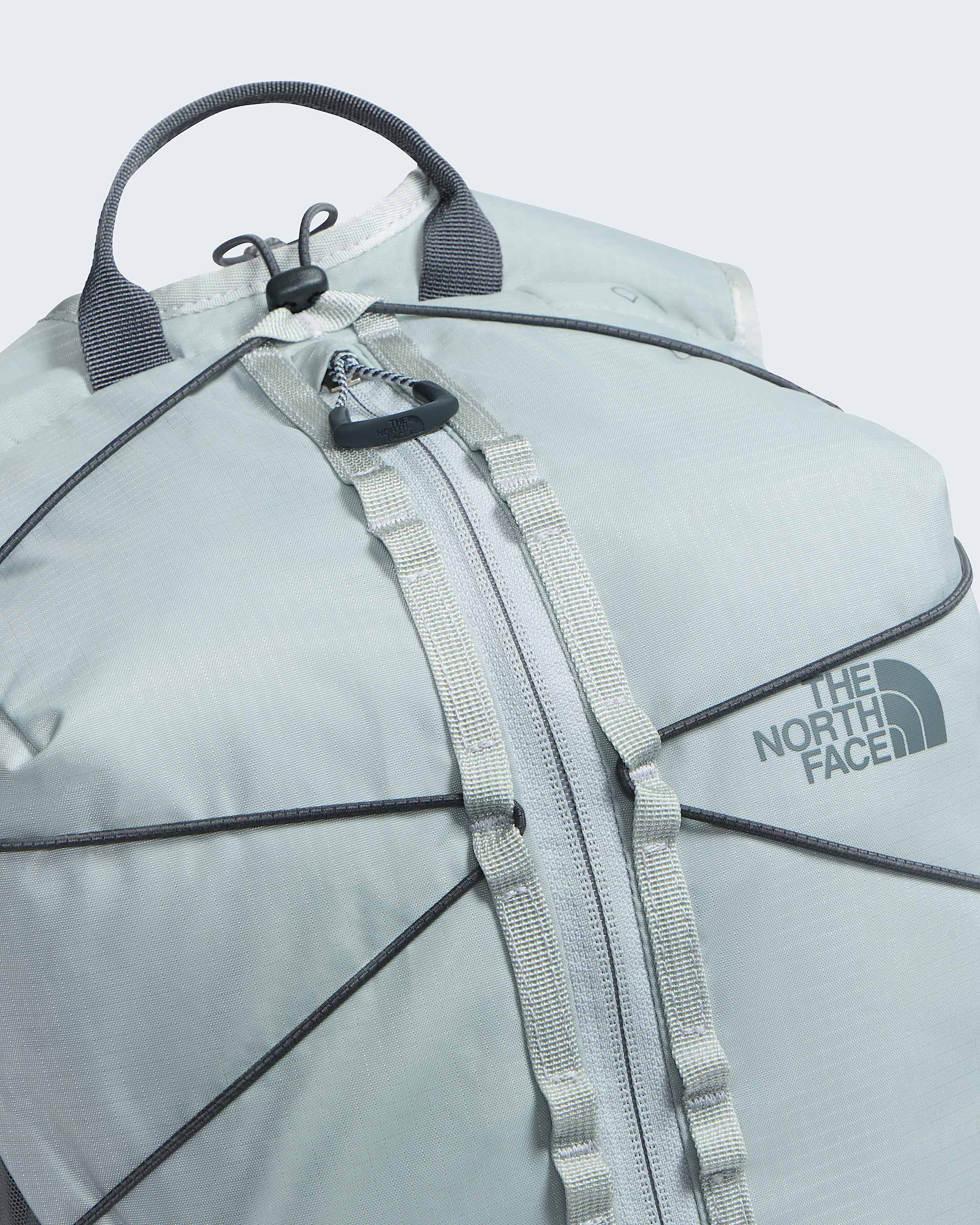 Borealis Trail 16 Backpack TNF DETAIL3