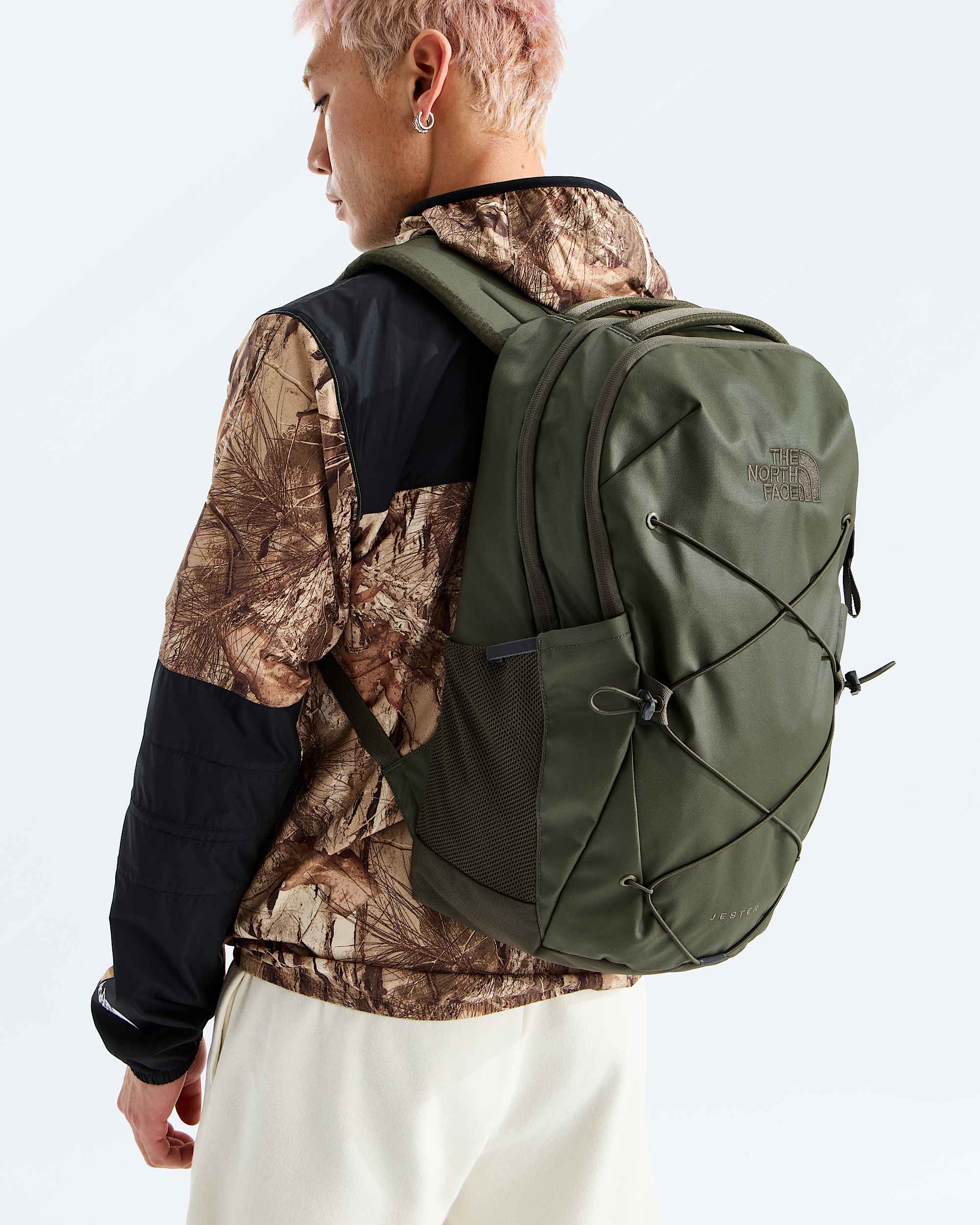 ★新品★THE NORTH FACE （Jester）バッグパック28L Jester Select Backpack - 28L | The North Face Canada