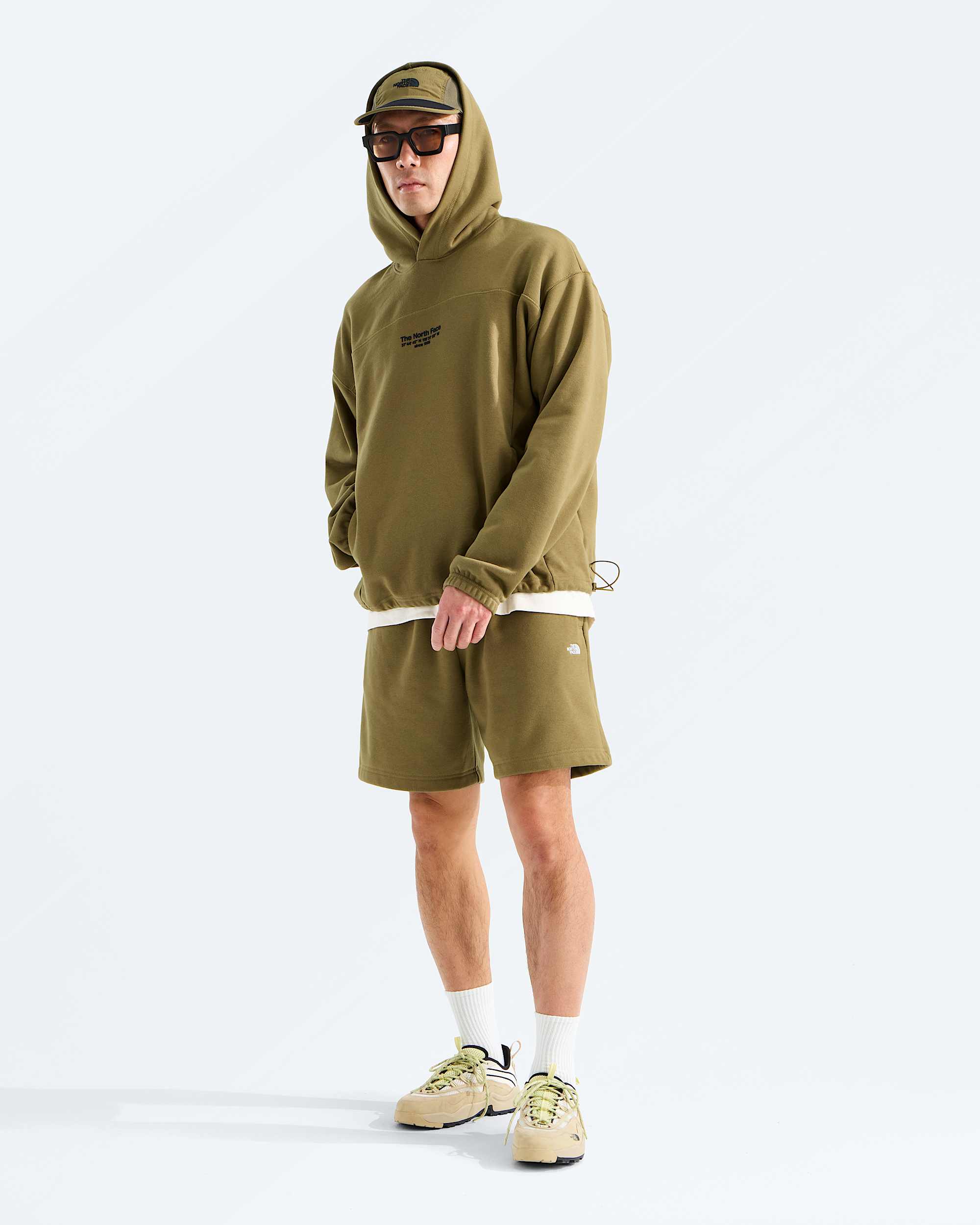 Mens Places We Love HoodieSeven Summits TNF HERO2