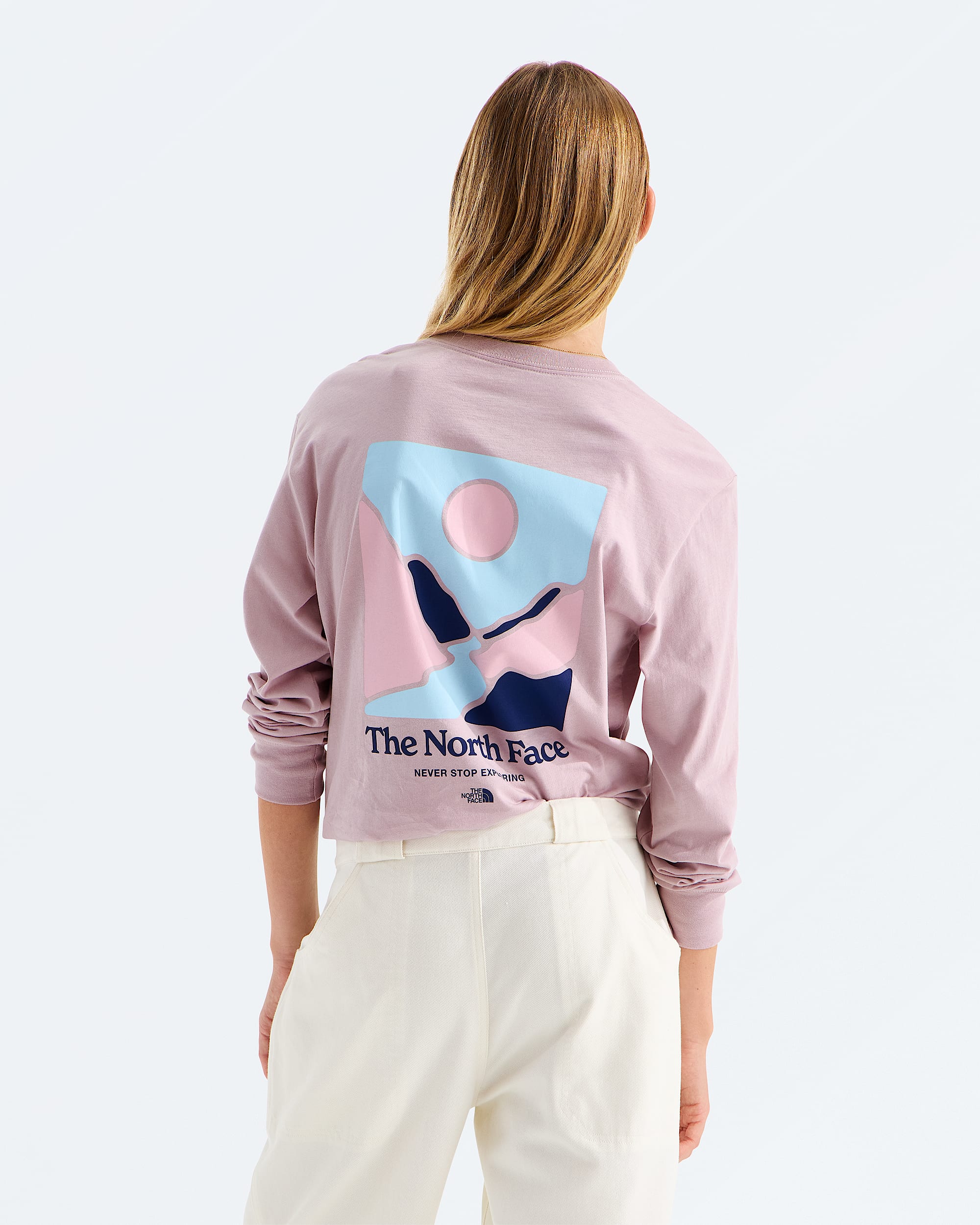 Womens Evolution Monte Relaxed LongSleeve Tee TNF Main