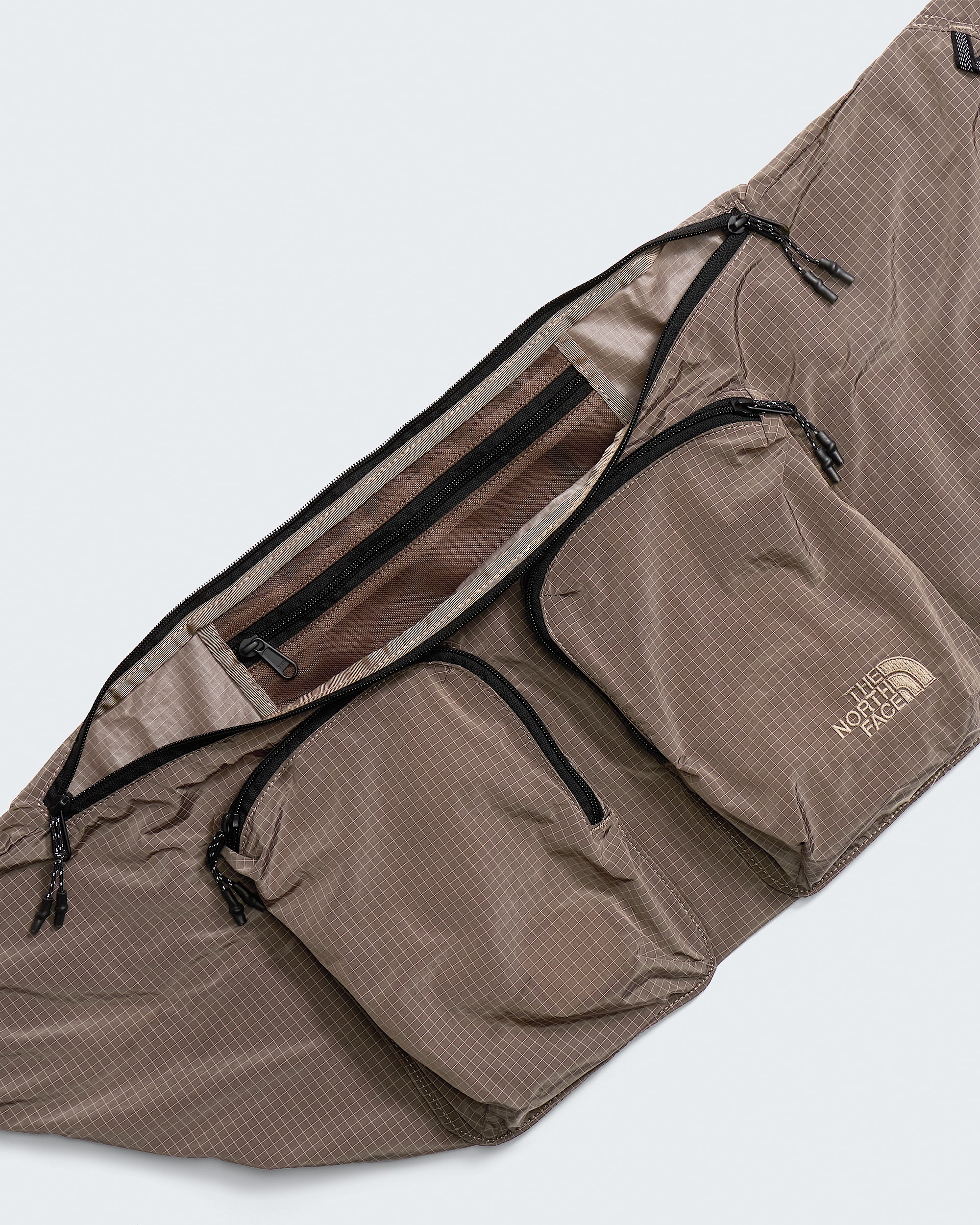 Never Stop Utility Sling TNF INT