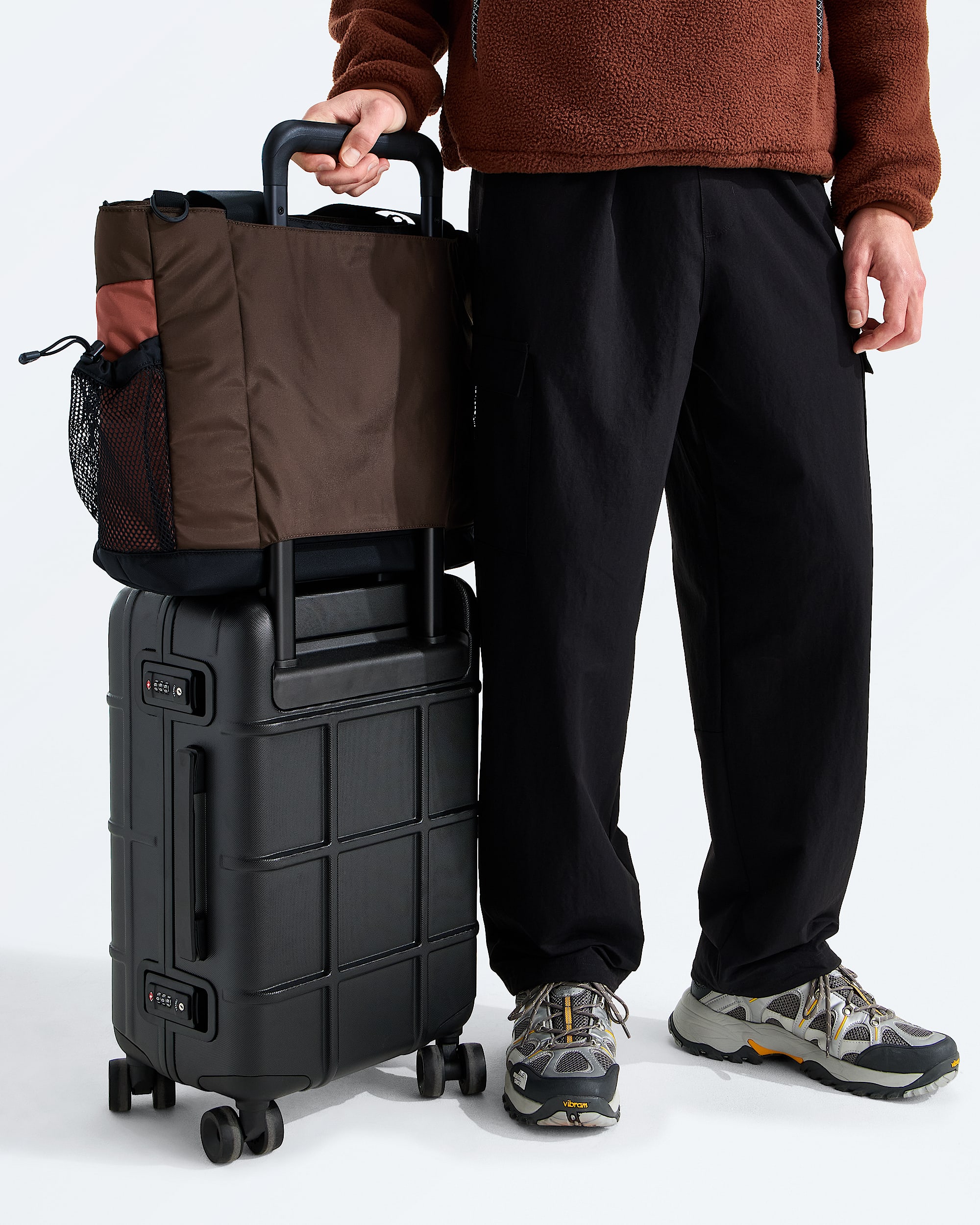 Hot Shot Tote TNF ALT2