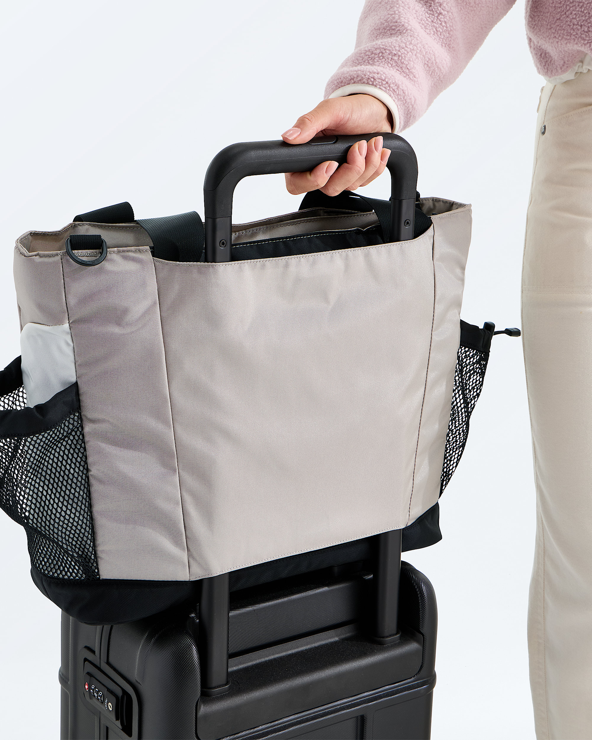 Hot Shot Tote TNF ALT2