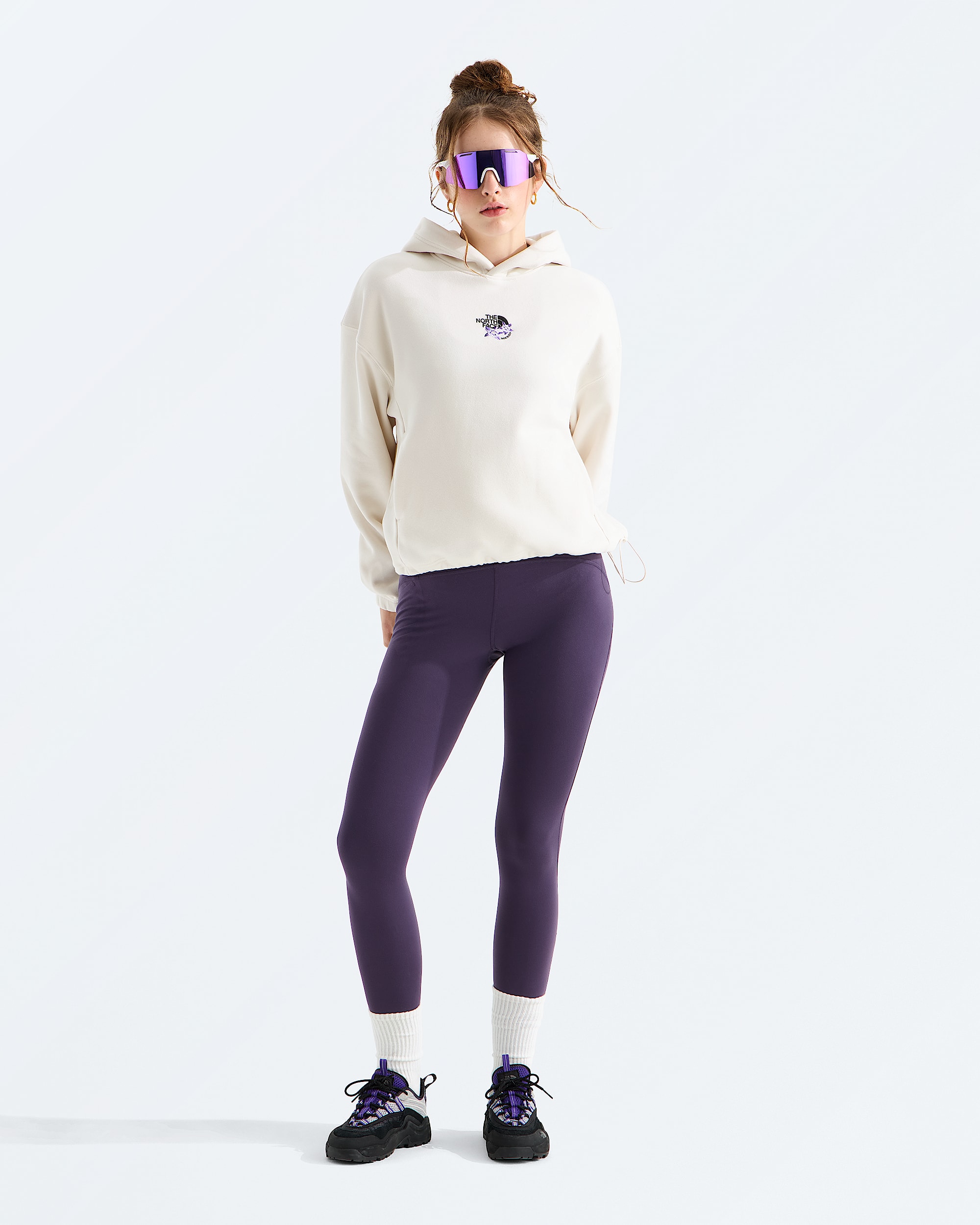 Chandail  capuchon Places We Love pour femmes ancolies bleues des Rocheuses TNF HERO2