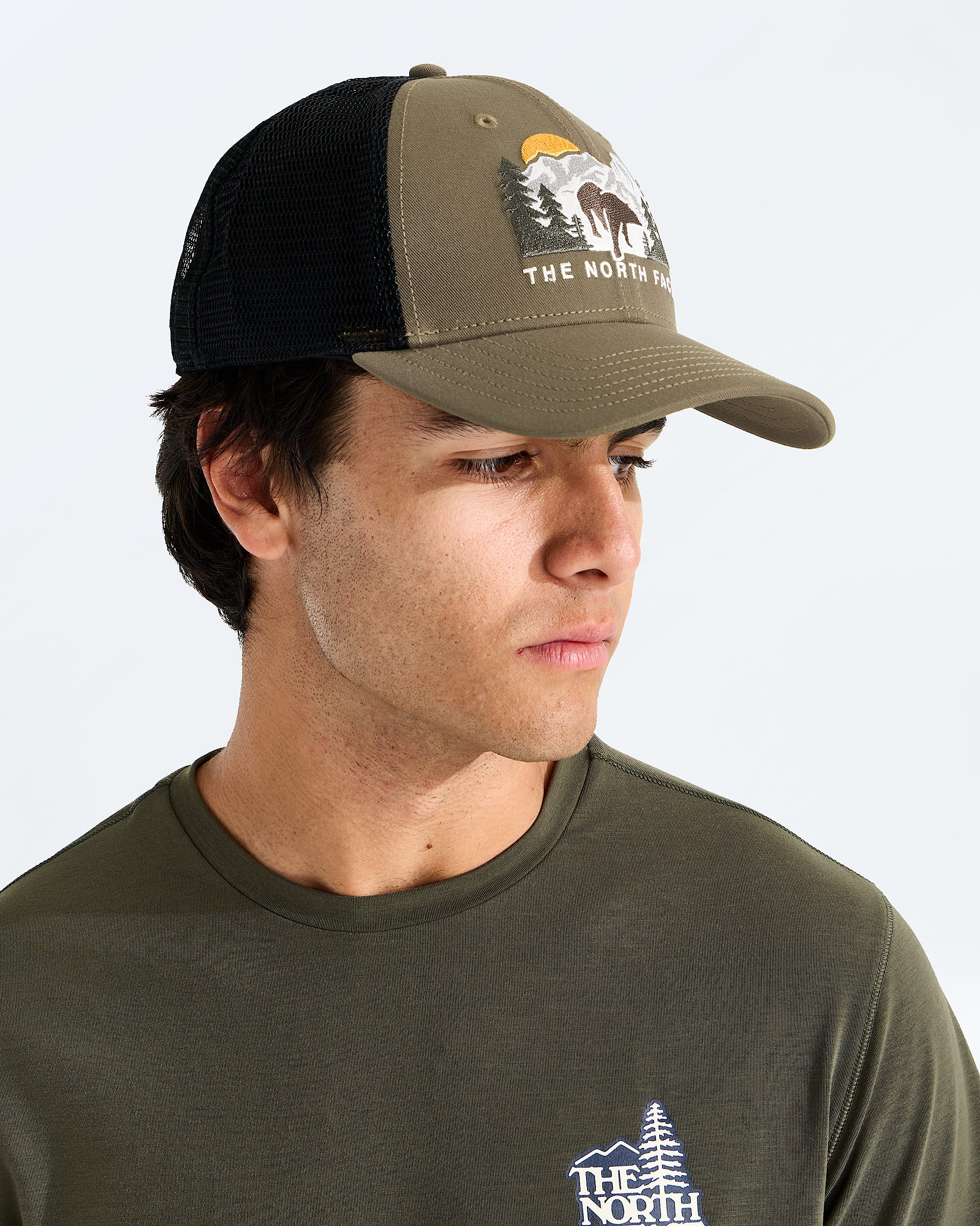 Embroidered Mudder Trucker Hat TNF MODELBACK