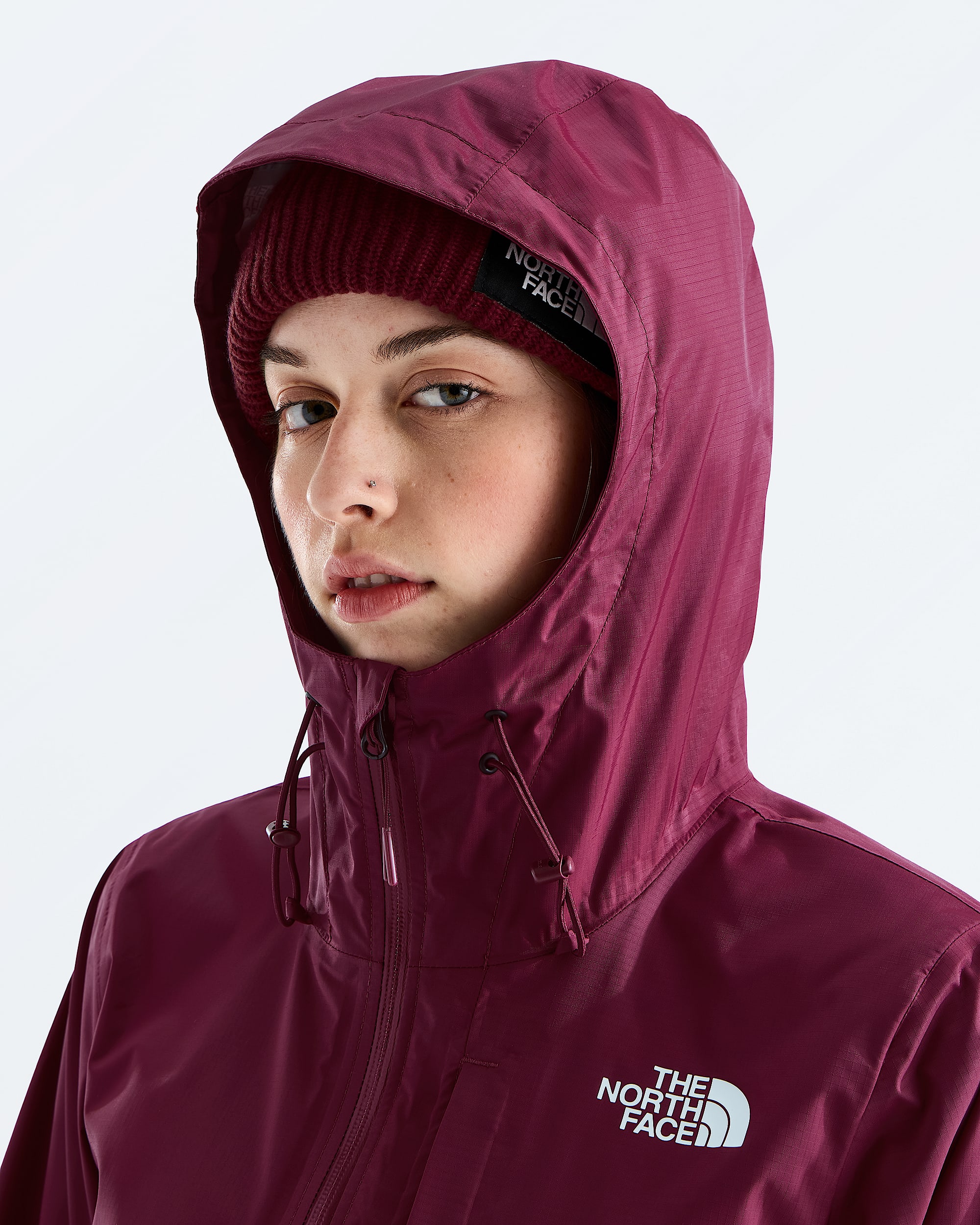 Womens Alta Vista Rain Jacket TNF MODELHOOD2