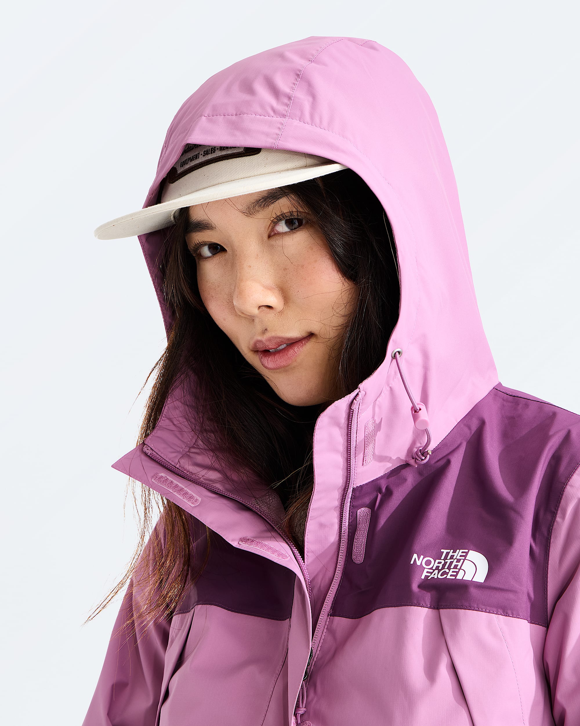 Womens Antora Rain Jacket TNF MODELHOOD2
