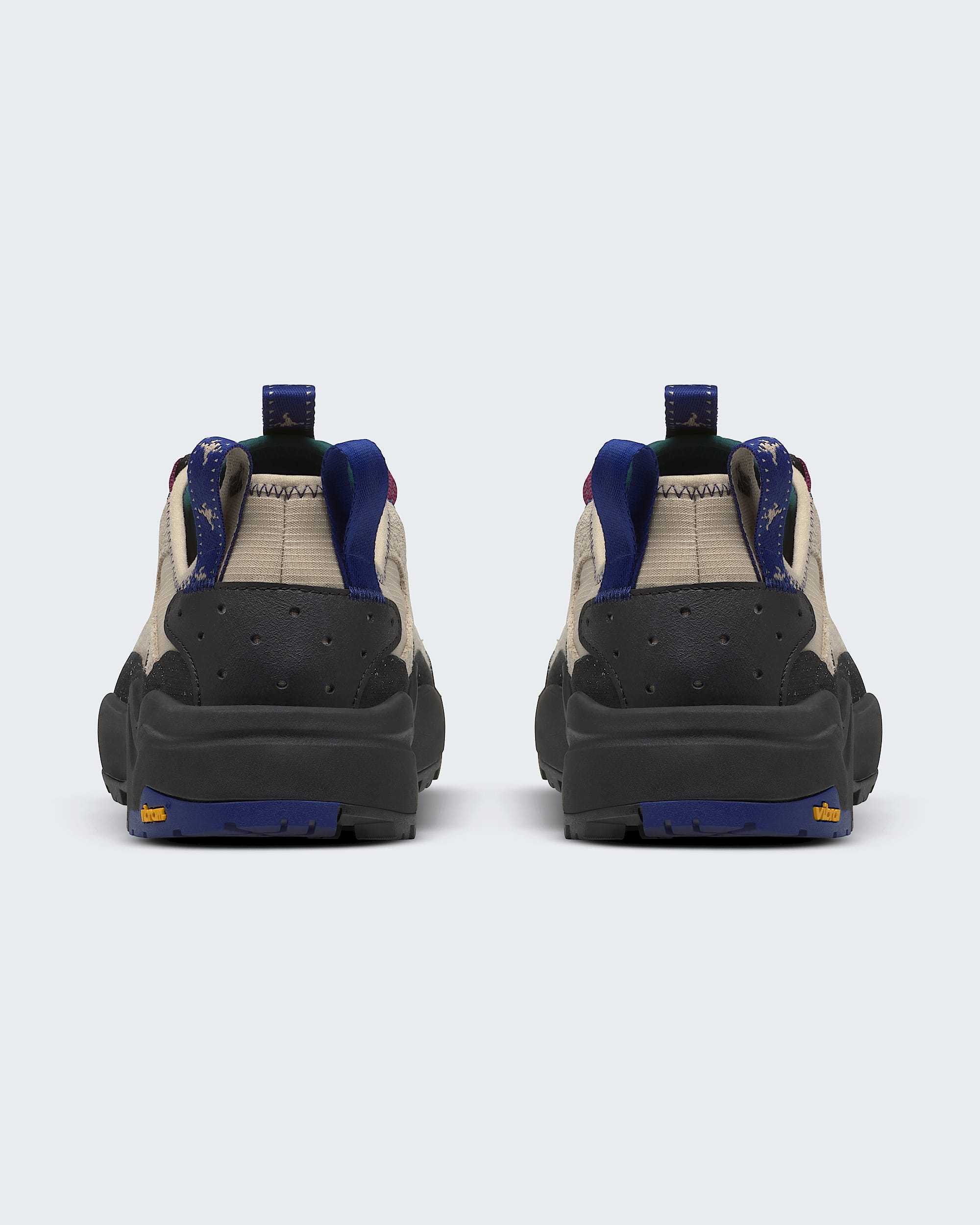 Clyffe Trek Shoes TNF BACK