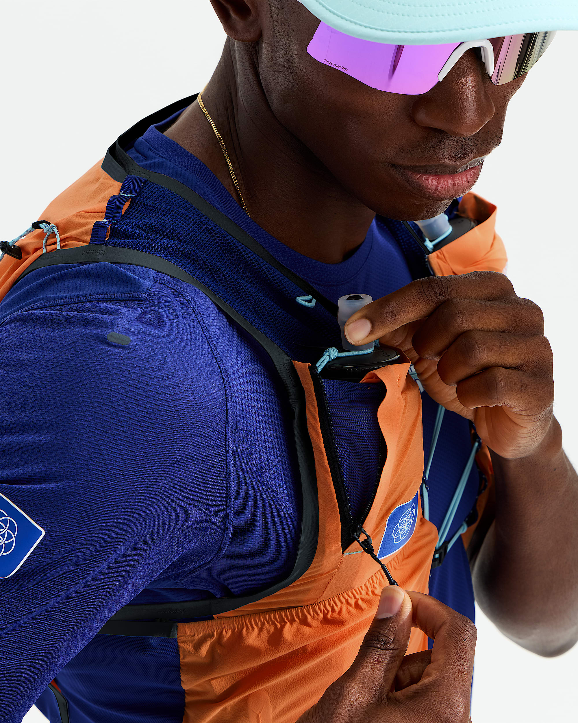 Summit Series Run Vest 10 TNF ALT3