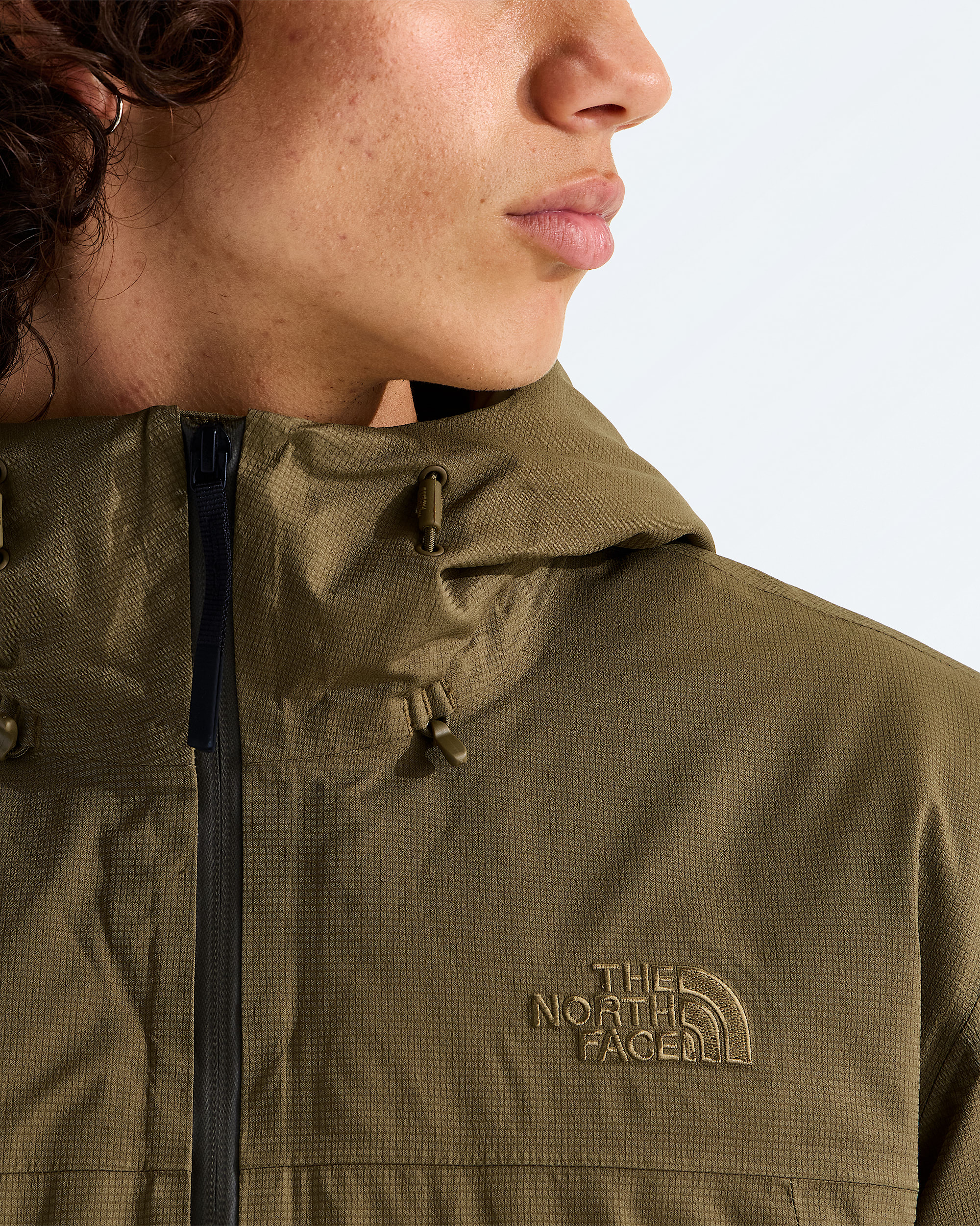 Mens TNF Range Lightweight Hooded Parka TNF MODELCLOSE1