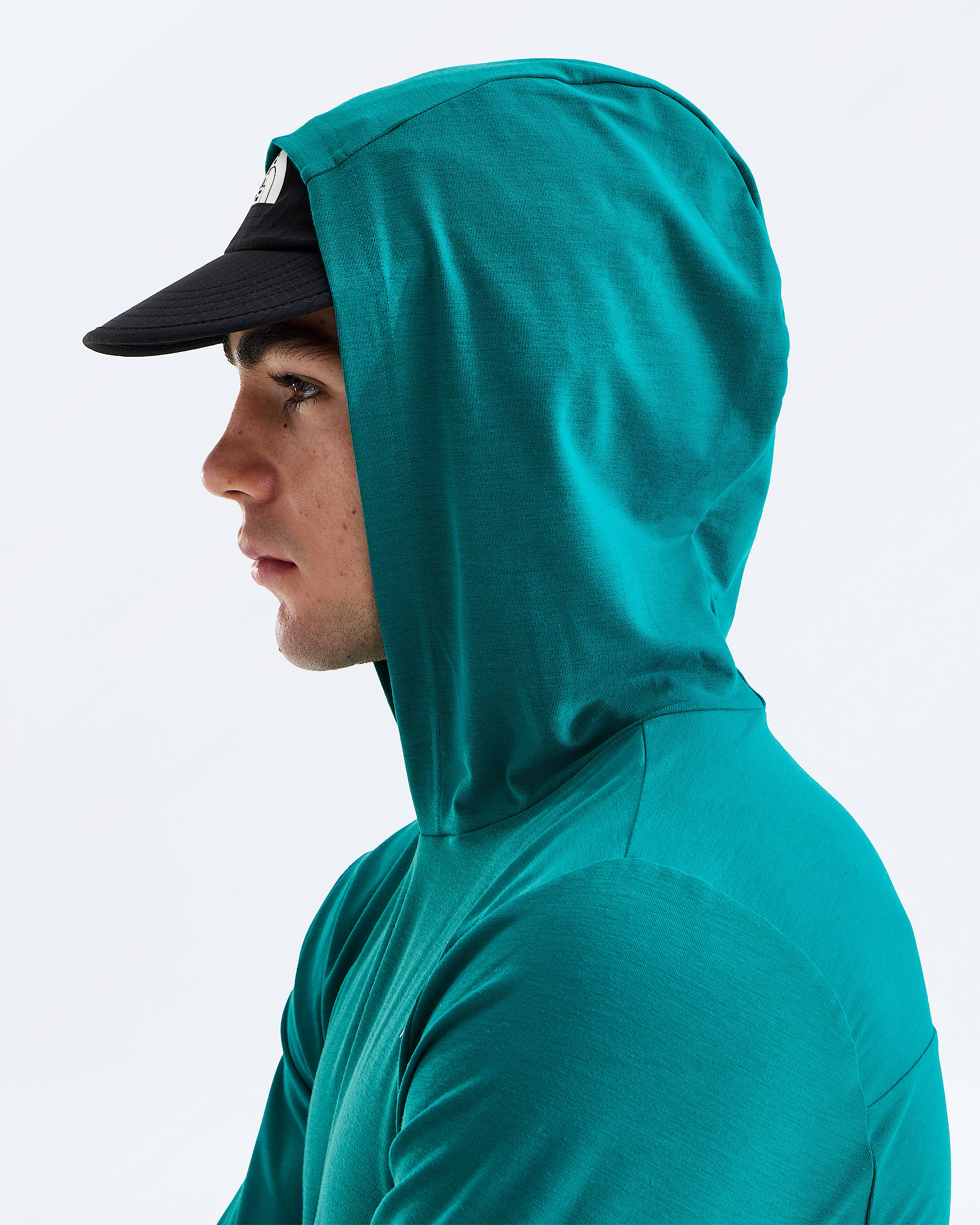 Mens Adventure Sun Hoodie TNF MODELHOOD2