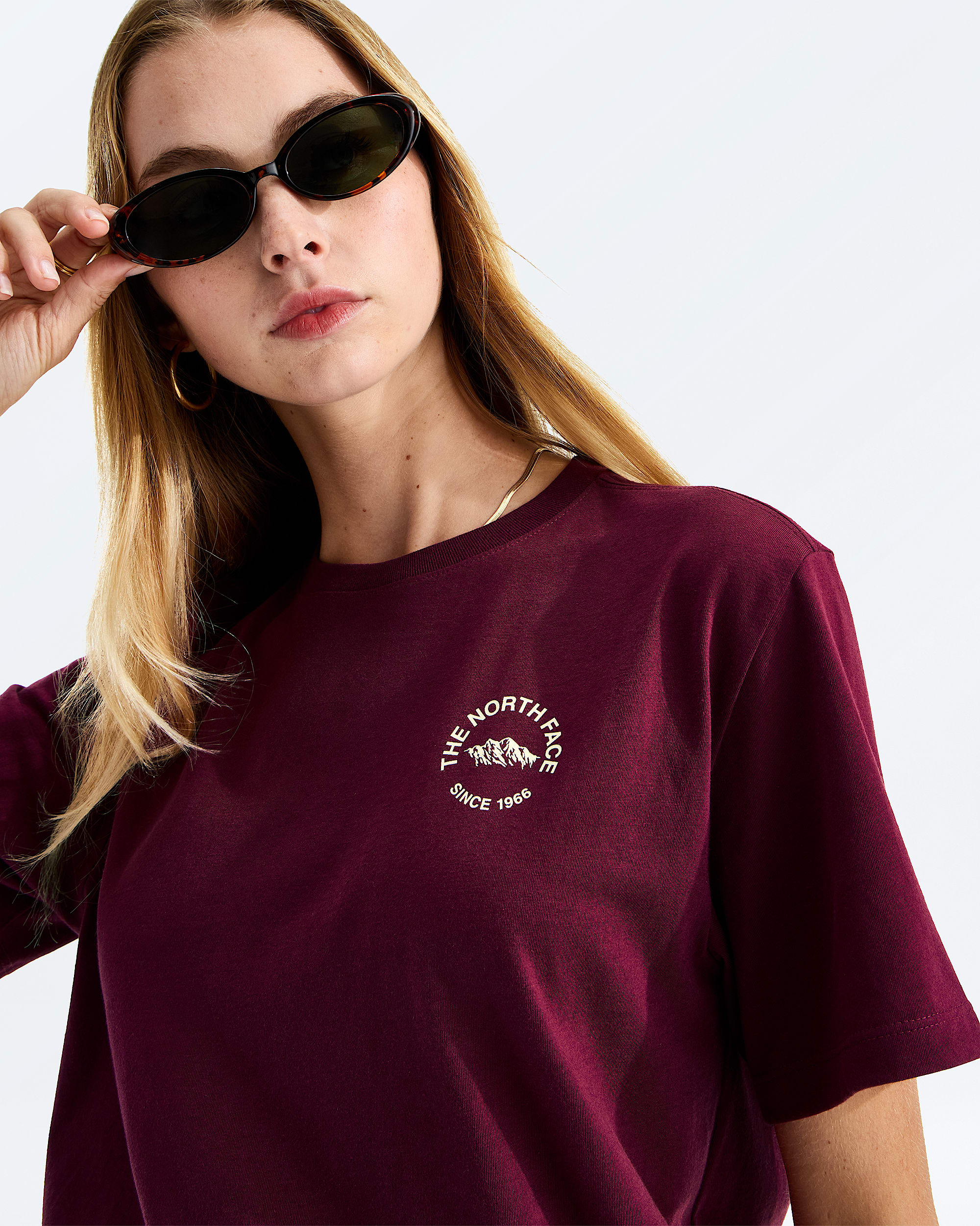 Womens Evolution TNF NSE Relaxed ShortSleeve Tee TNF HERO2
