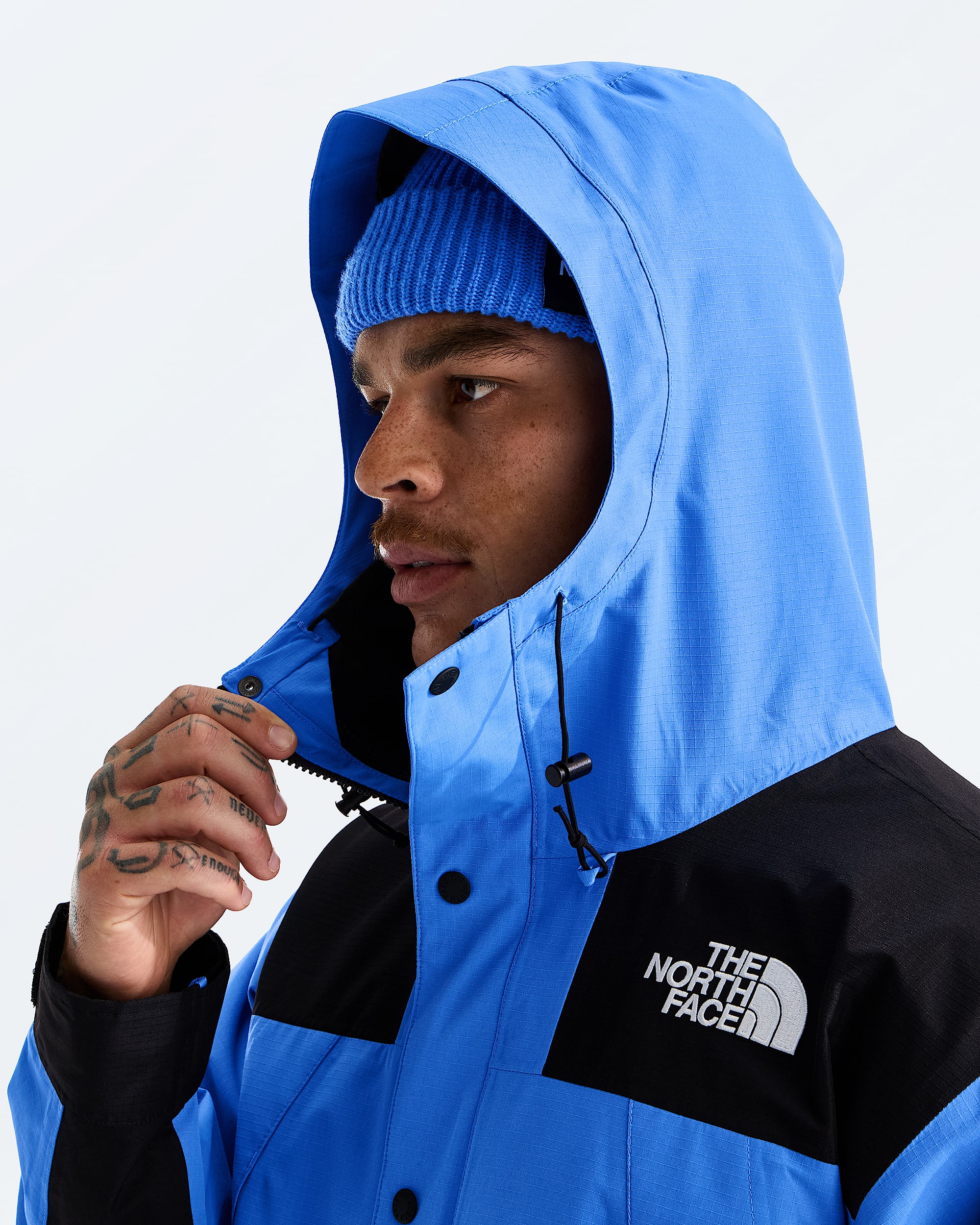 Mens DRYVENT Mono Mountain Jacket TNF MODELHOOD2