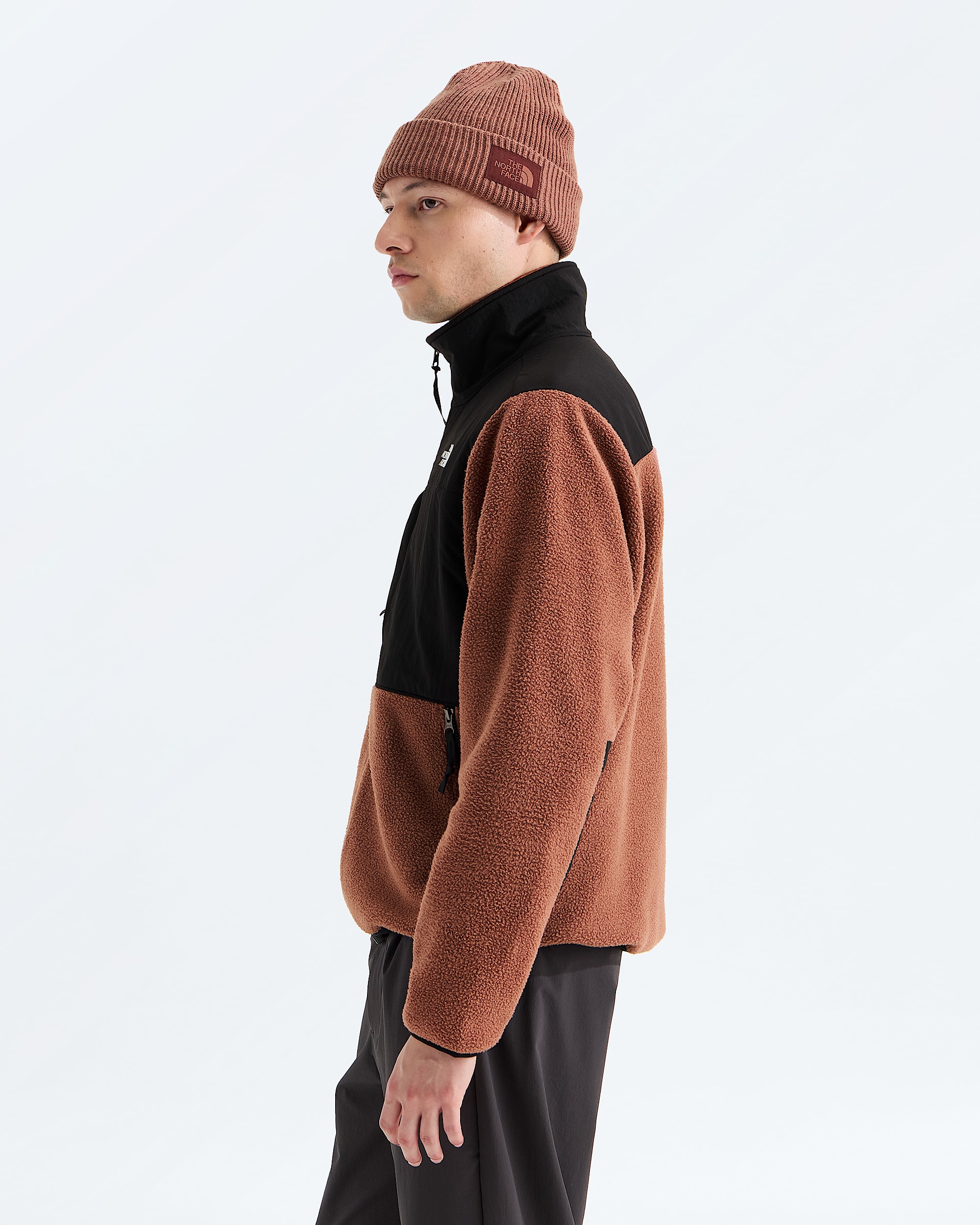 Mens Retro Denali Jacket TNF MODEL34