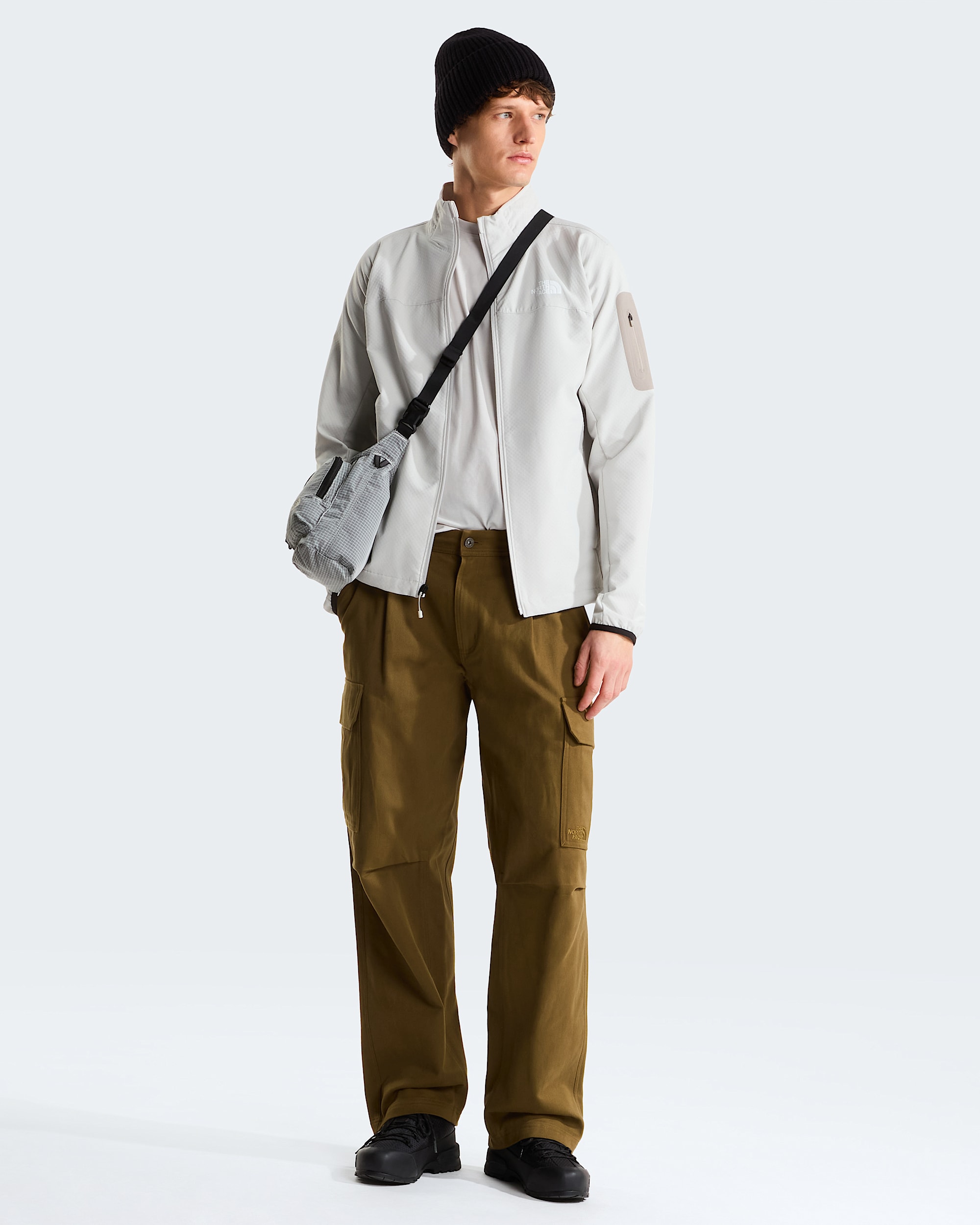 Mens Beta Cargo Pants TNF HERO2