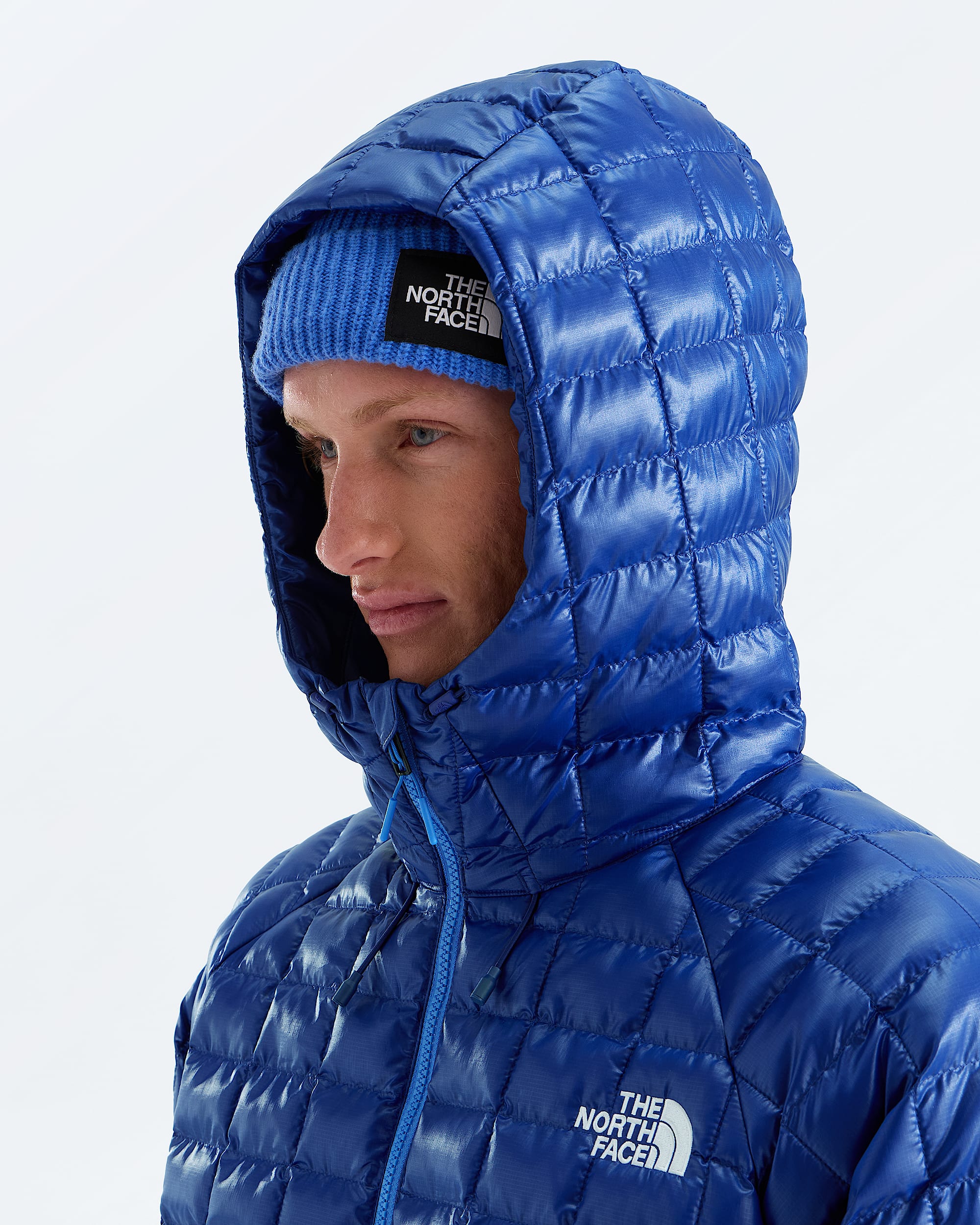 Mens THERMOBALL Hooded Jacket TNF MODELHOOD2