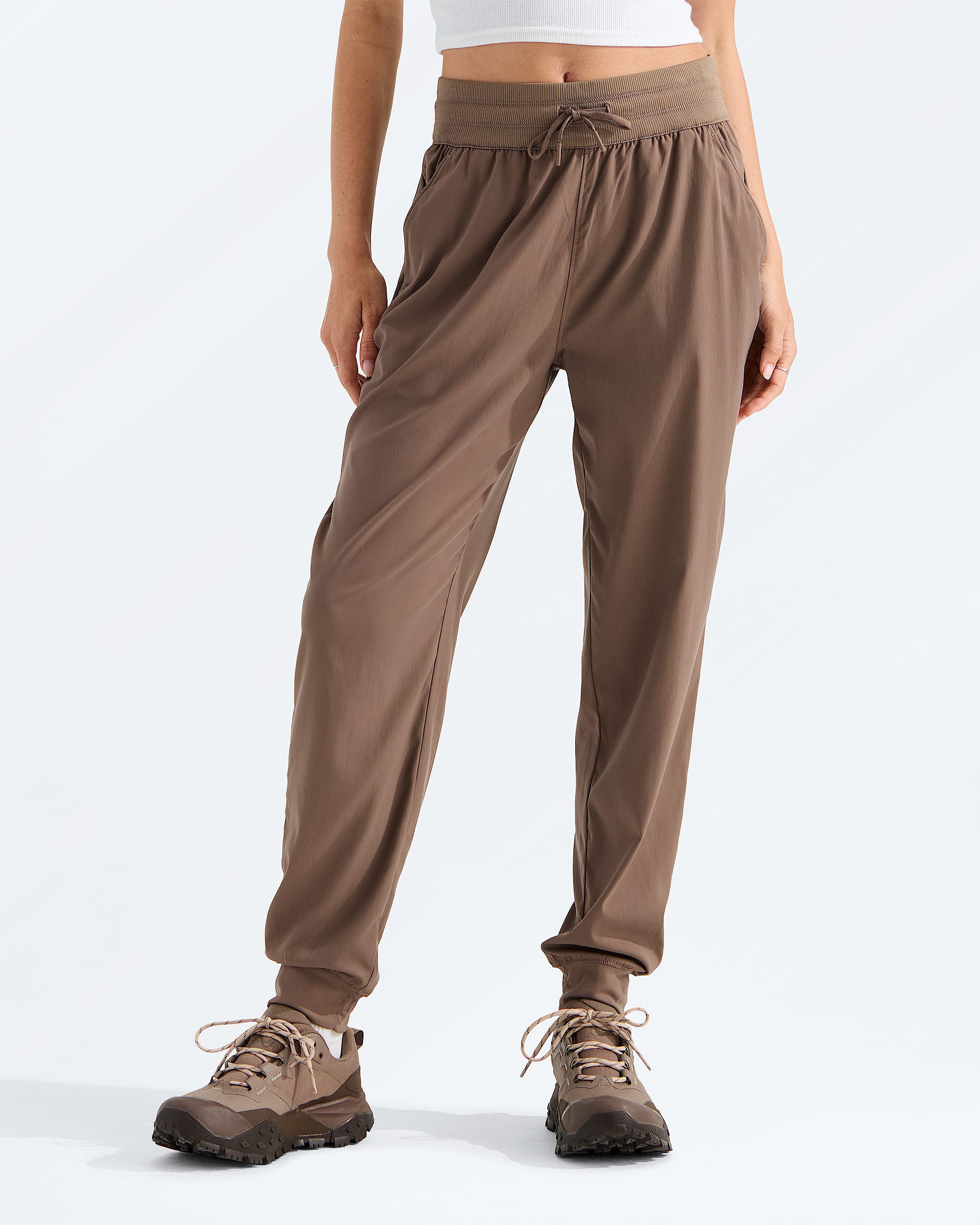 Womens Aphrodite Arise Joggers TNF HERO