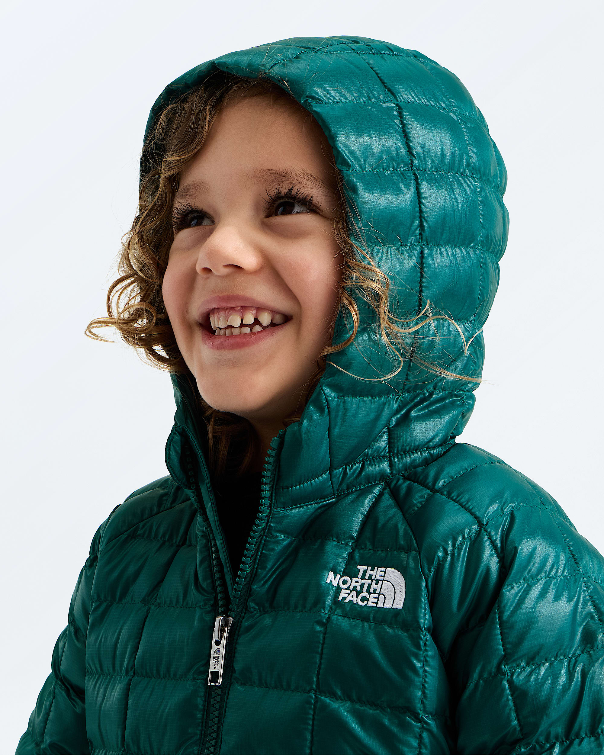 Kids THERMOBALL Hooded Jacket TNF MODELHOOD2