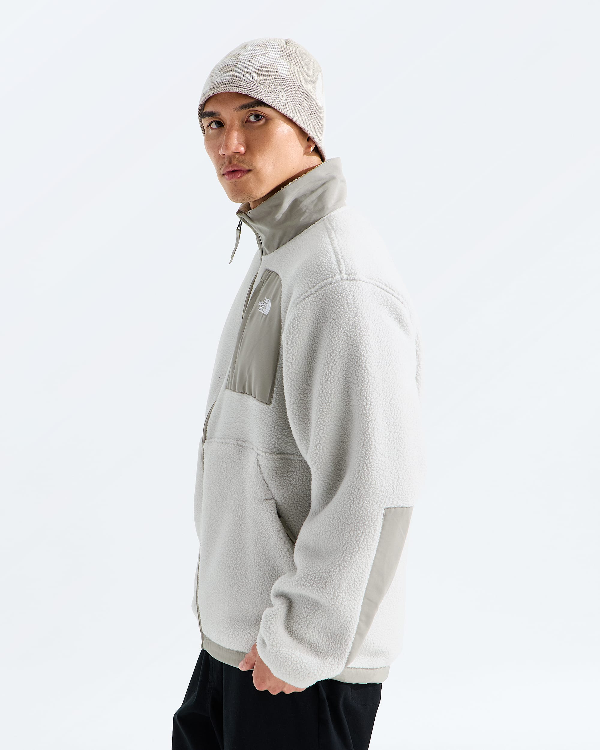 Mens Yumiori Off Peak FullZip Jacket TNF MODEL34