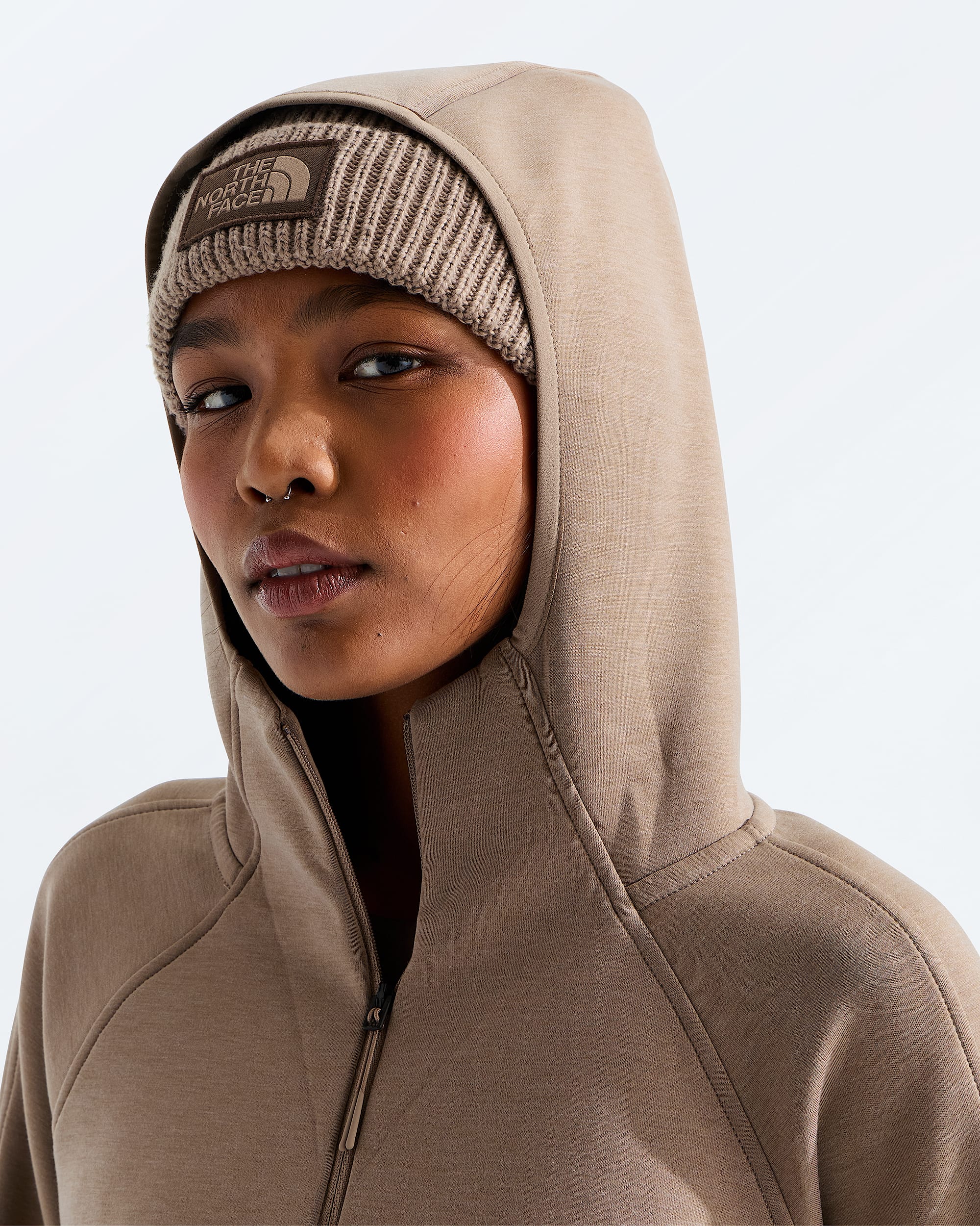 Womens Jaida Zip Hoodie TNF MODELHOOD2