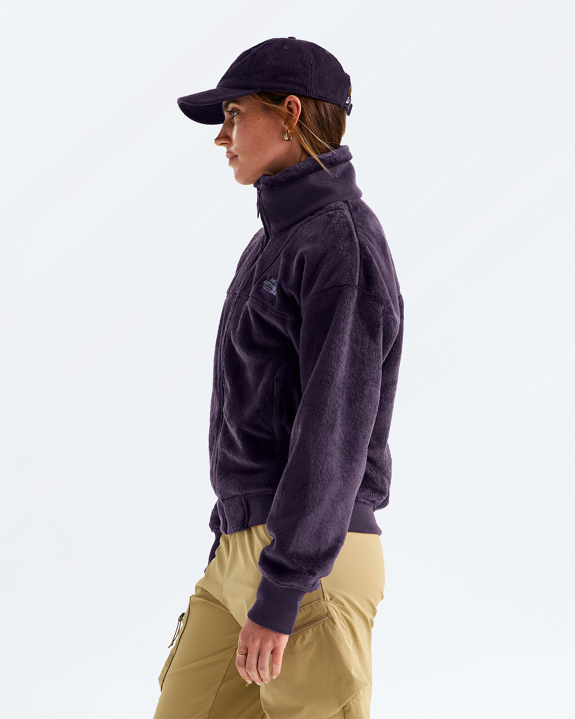 Womens Osito Lux Jacket TNF MODEL34