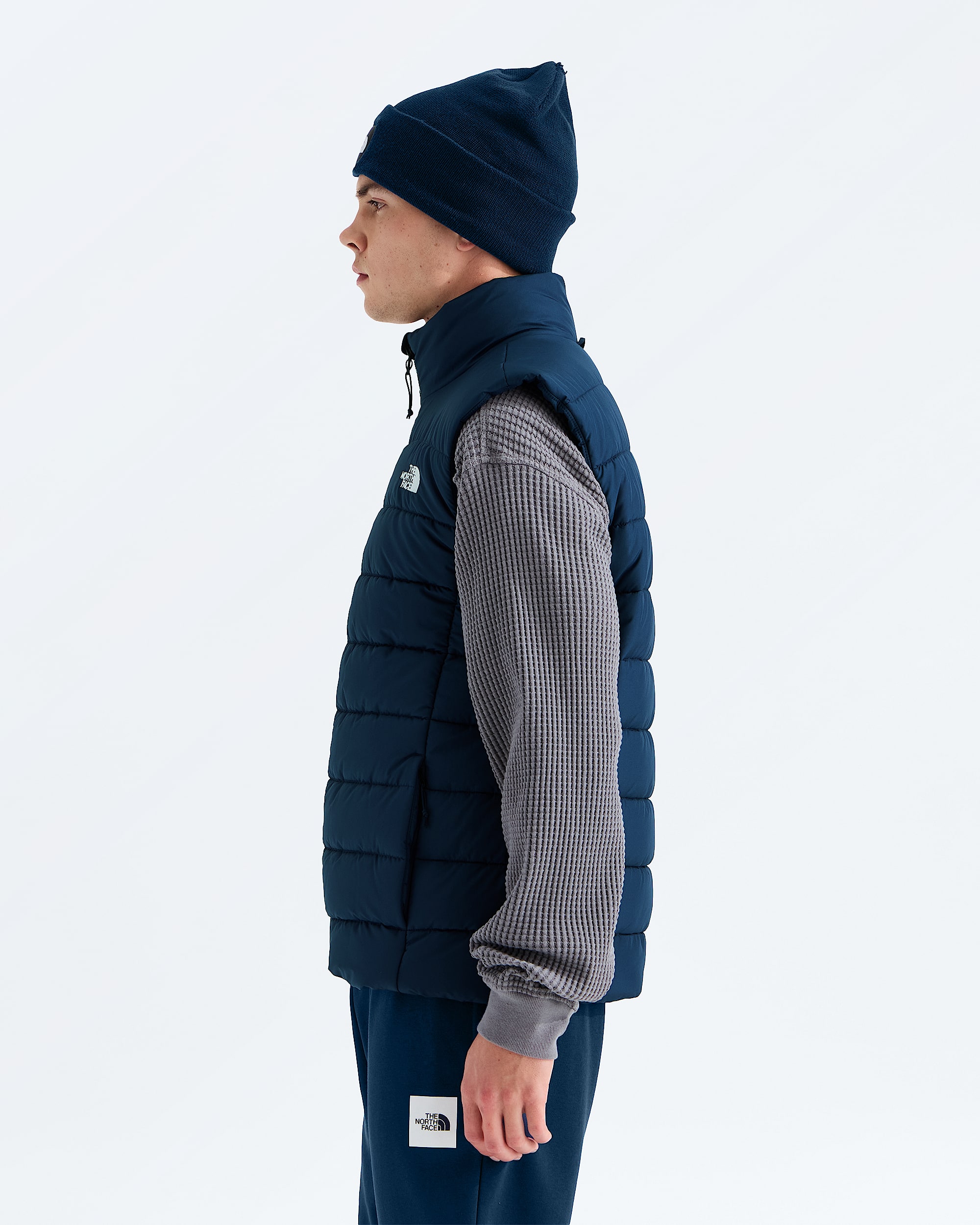 Mens Aconcagua Vest TNF MODEL34