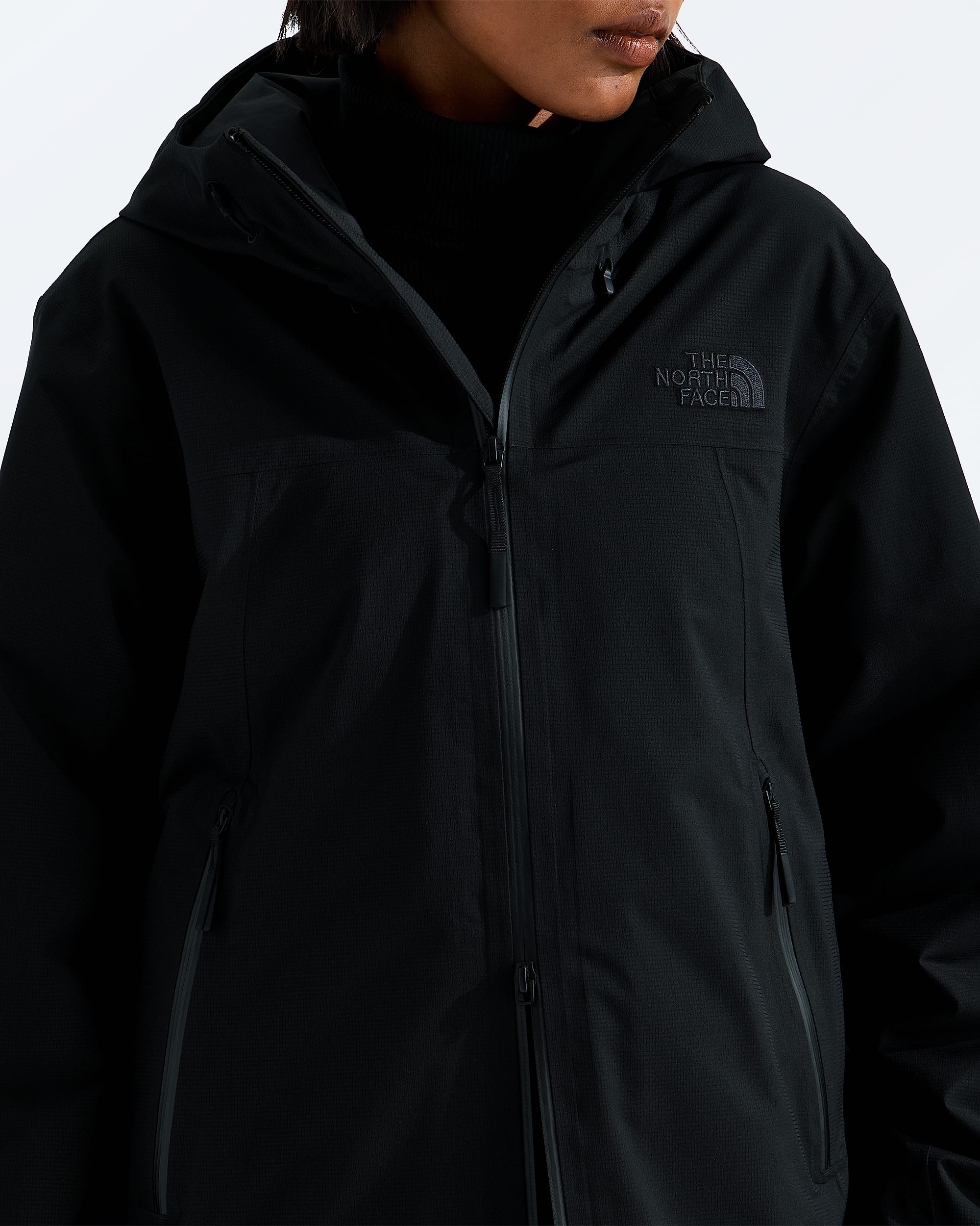 Womens TNF Range Lightweight Hooded Parka TNF MODELCLOSE1