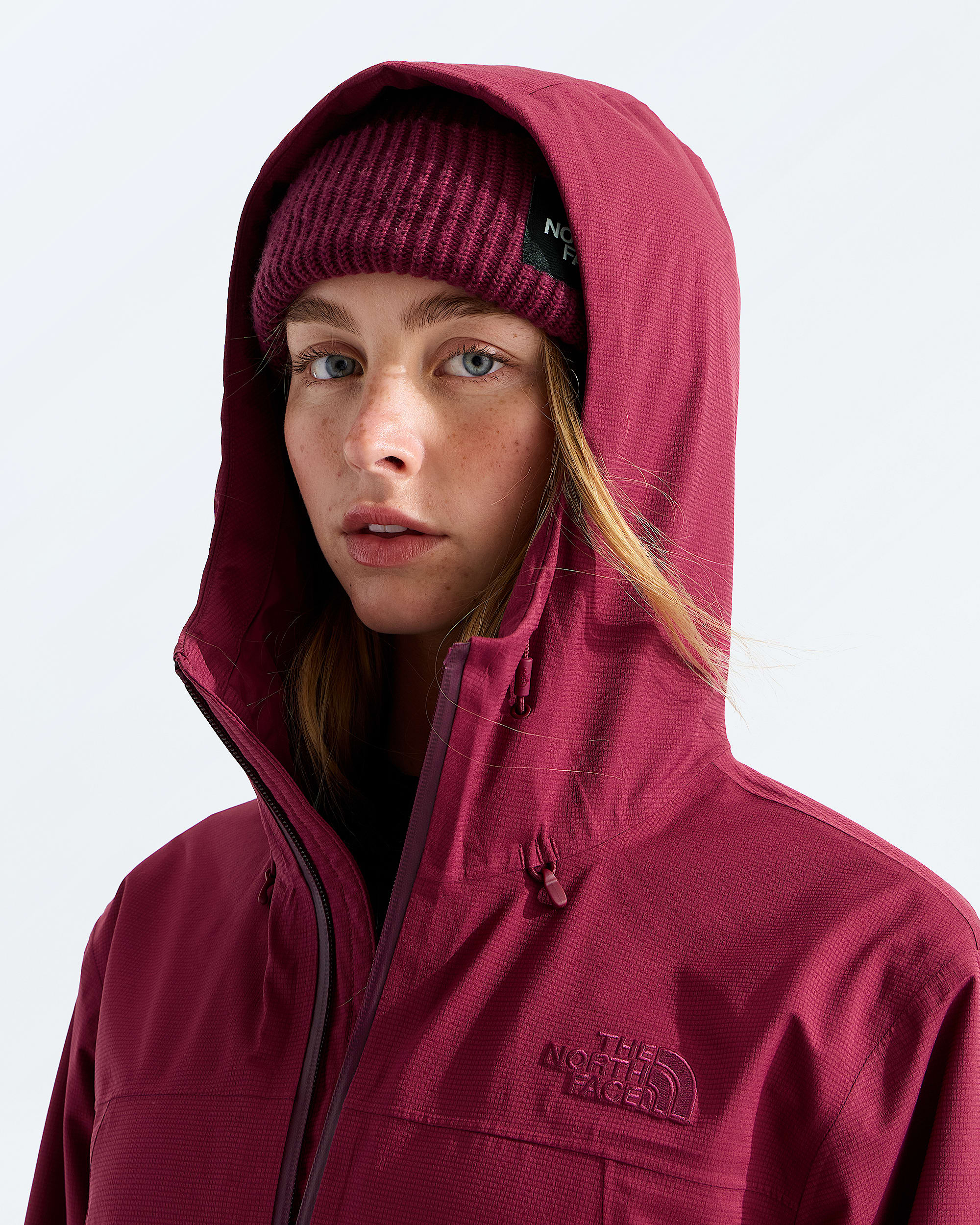 Womens TNF Range Lightweight Hooded Parka TNF MODELHOOD2