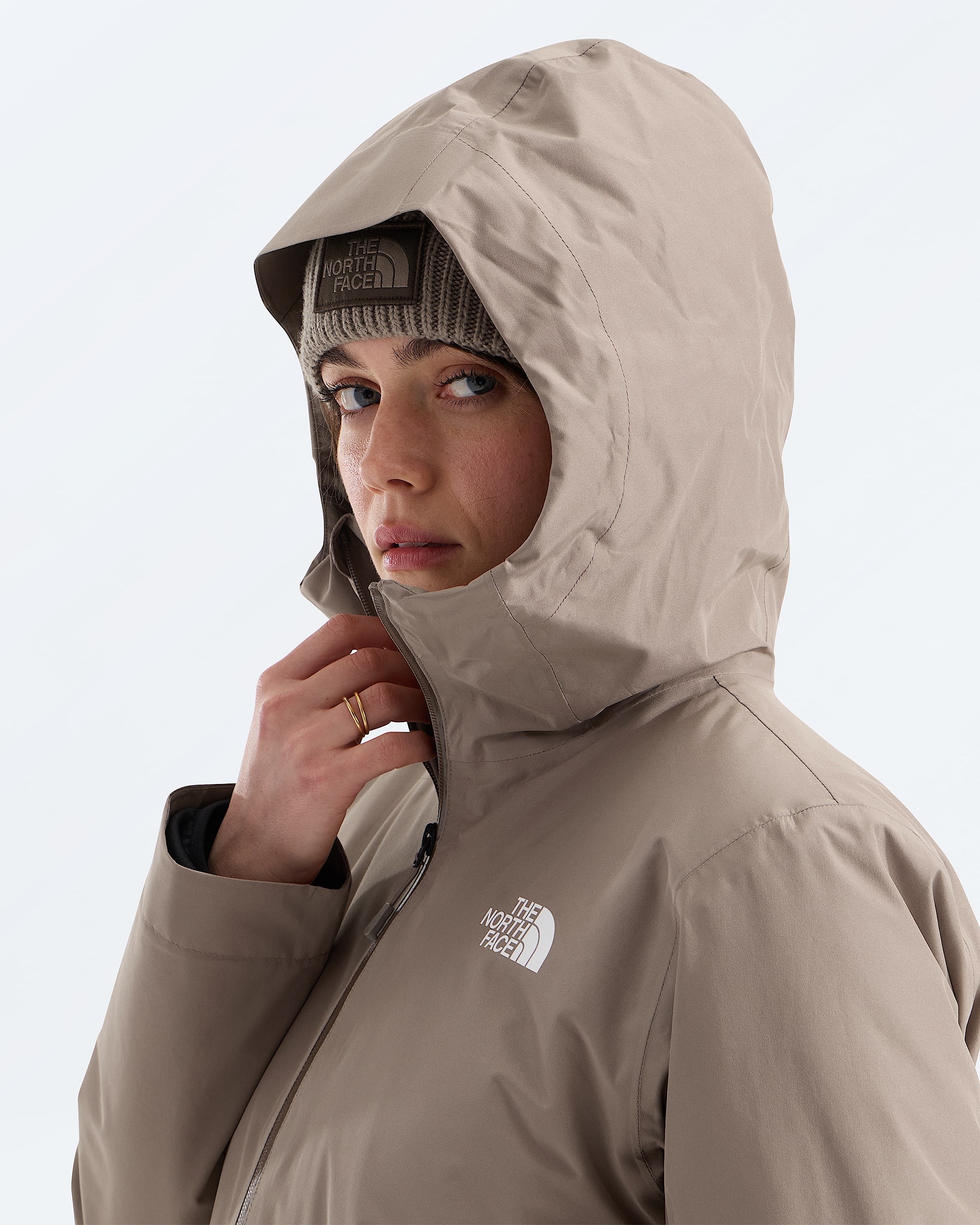 Womens Hikesteller Insulated Parka TNF MODELHOOD2