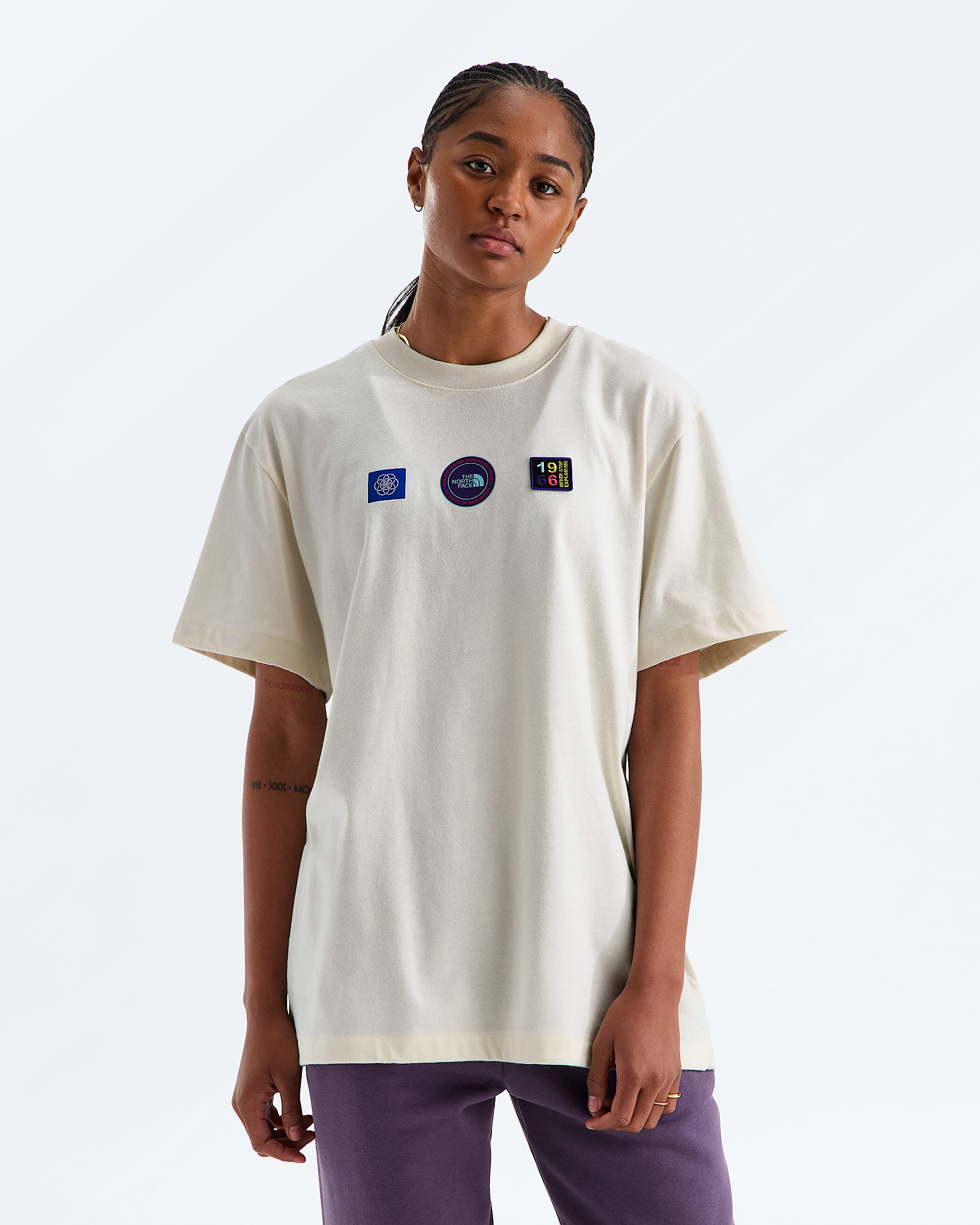 Unisex Explorer Badges Relaxed ShortSleeve TeeGraphic TNF HERO3