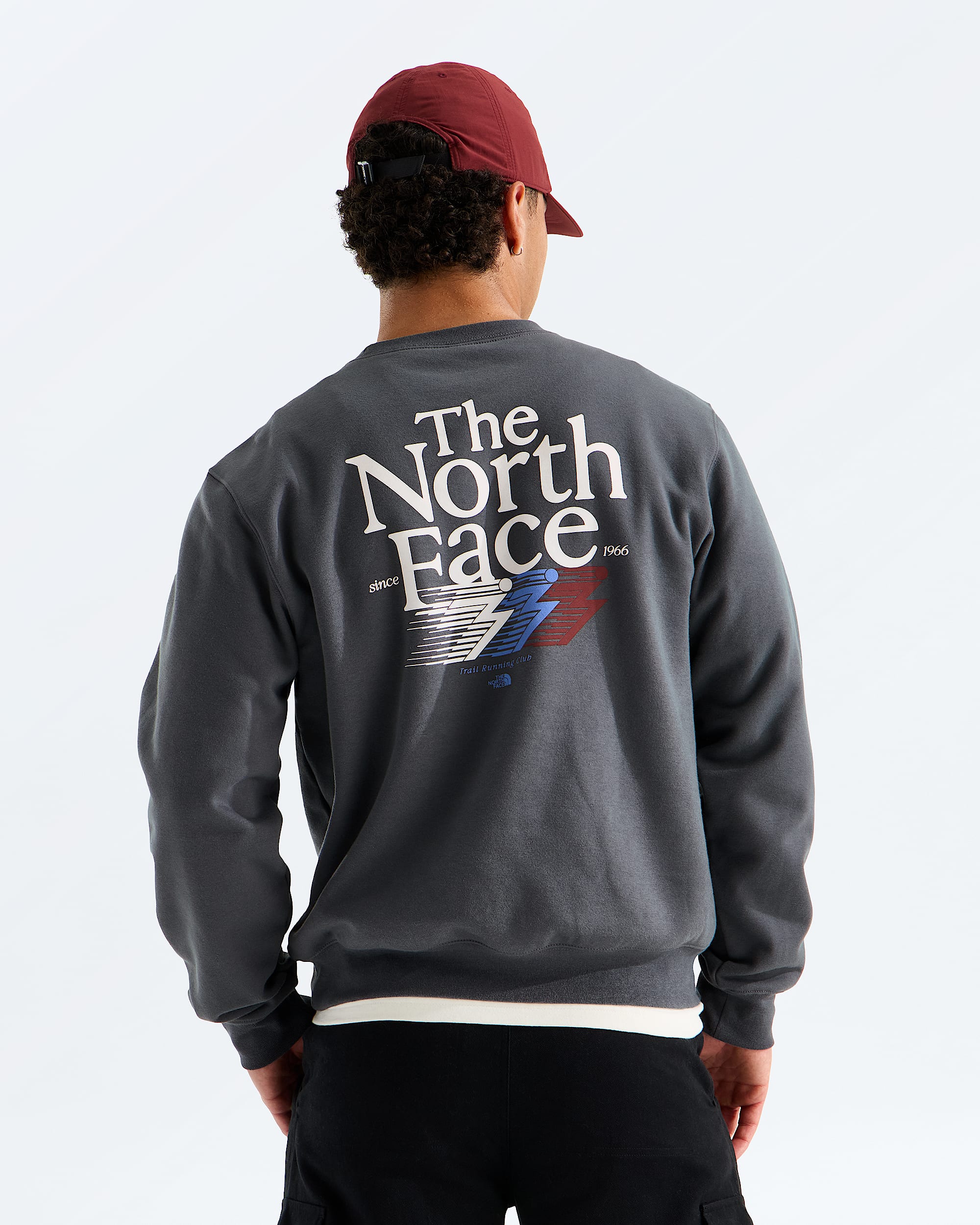 Mens Retro Trail Relaxed CrewGraphic TNF Main