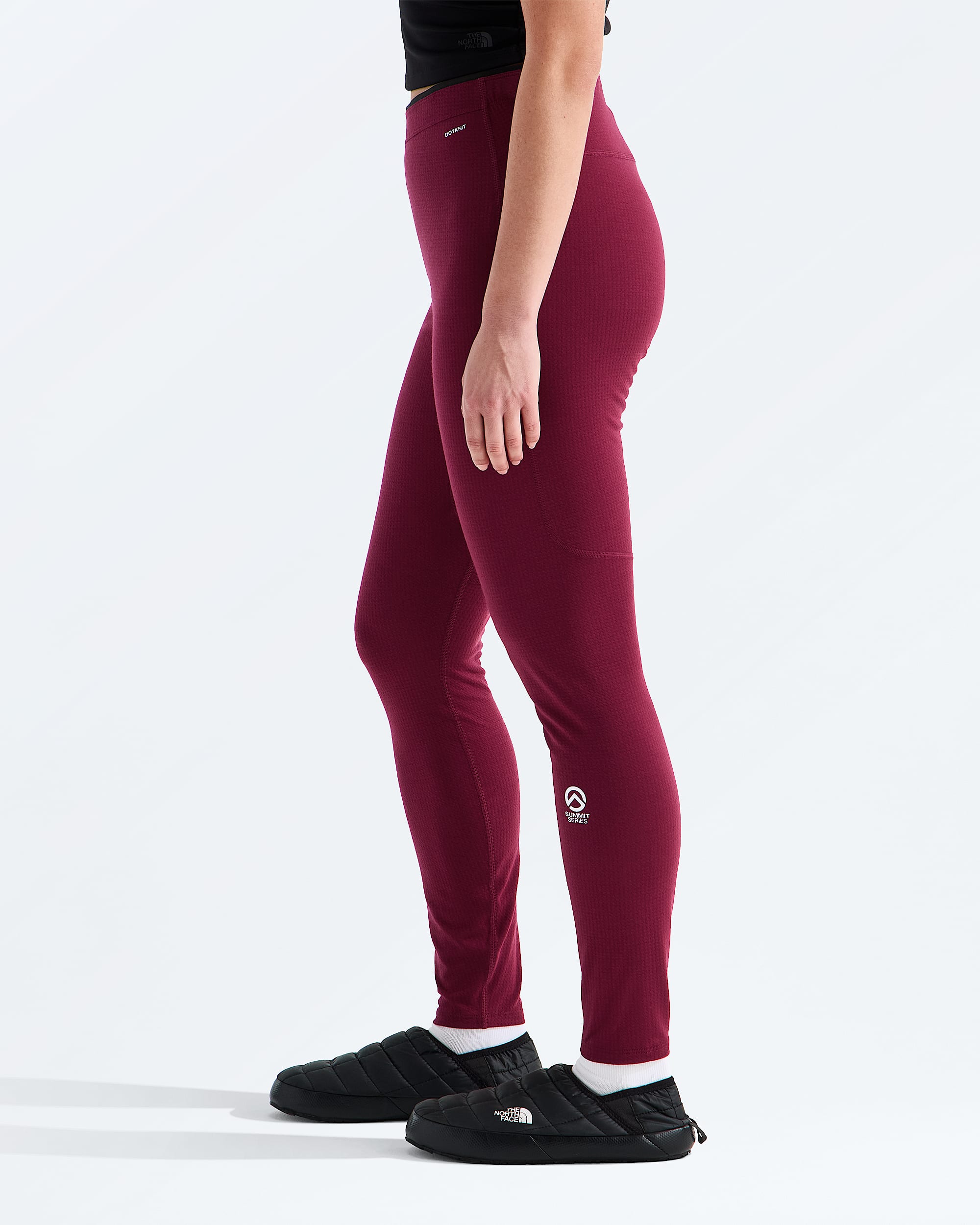 Womens Summit Series Pro Baselayer Tights TNF MODEL34