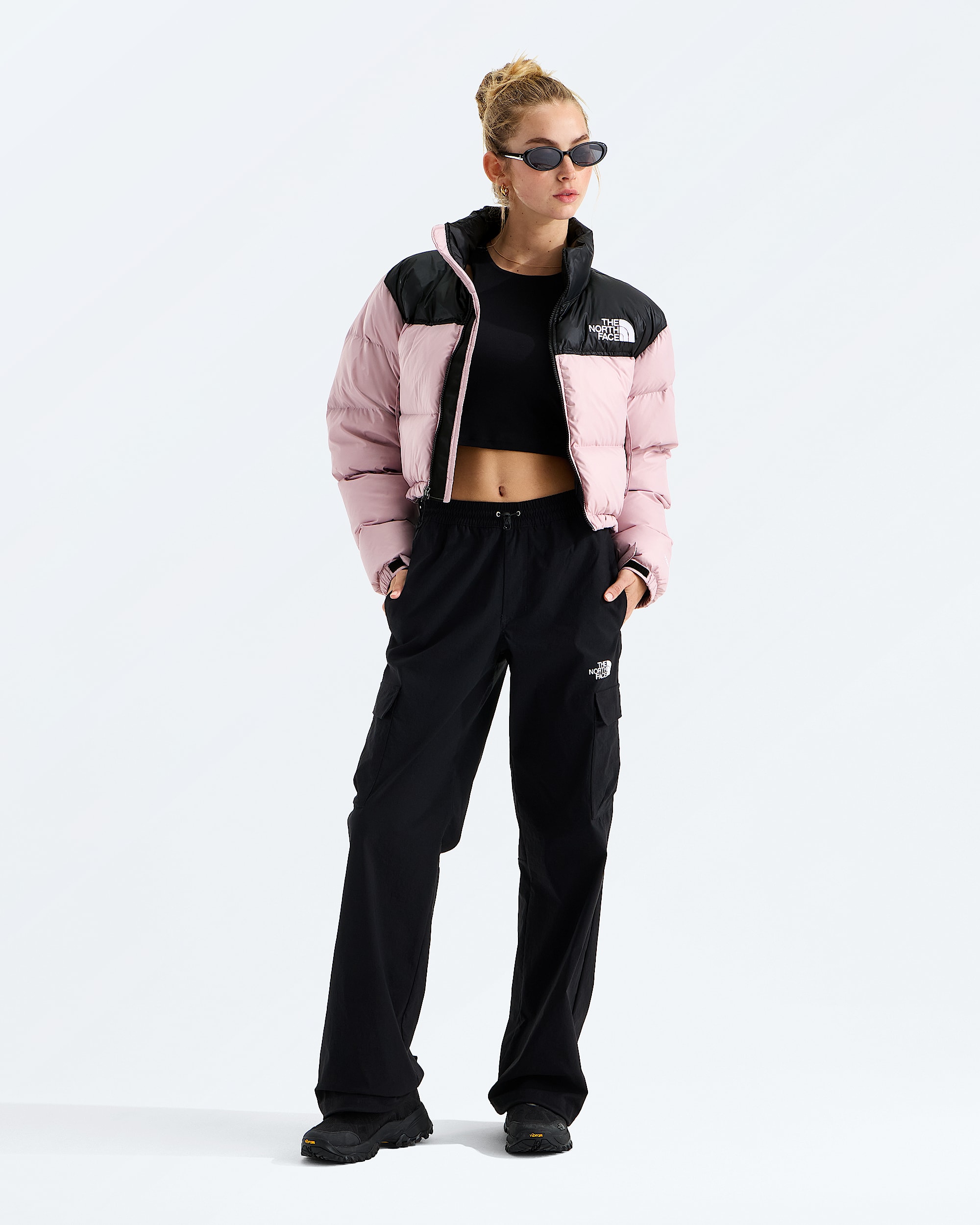 Womens Nuptse Short Jacket TNF HERO2