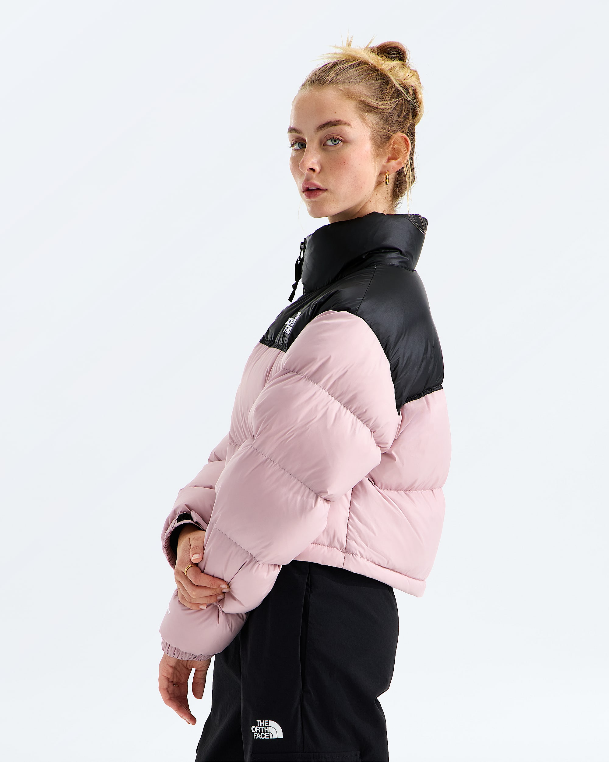 Womens Nuptse Short Jacket TNF MODEL34