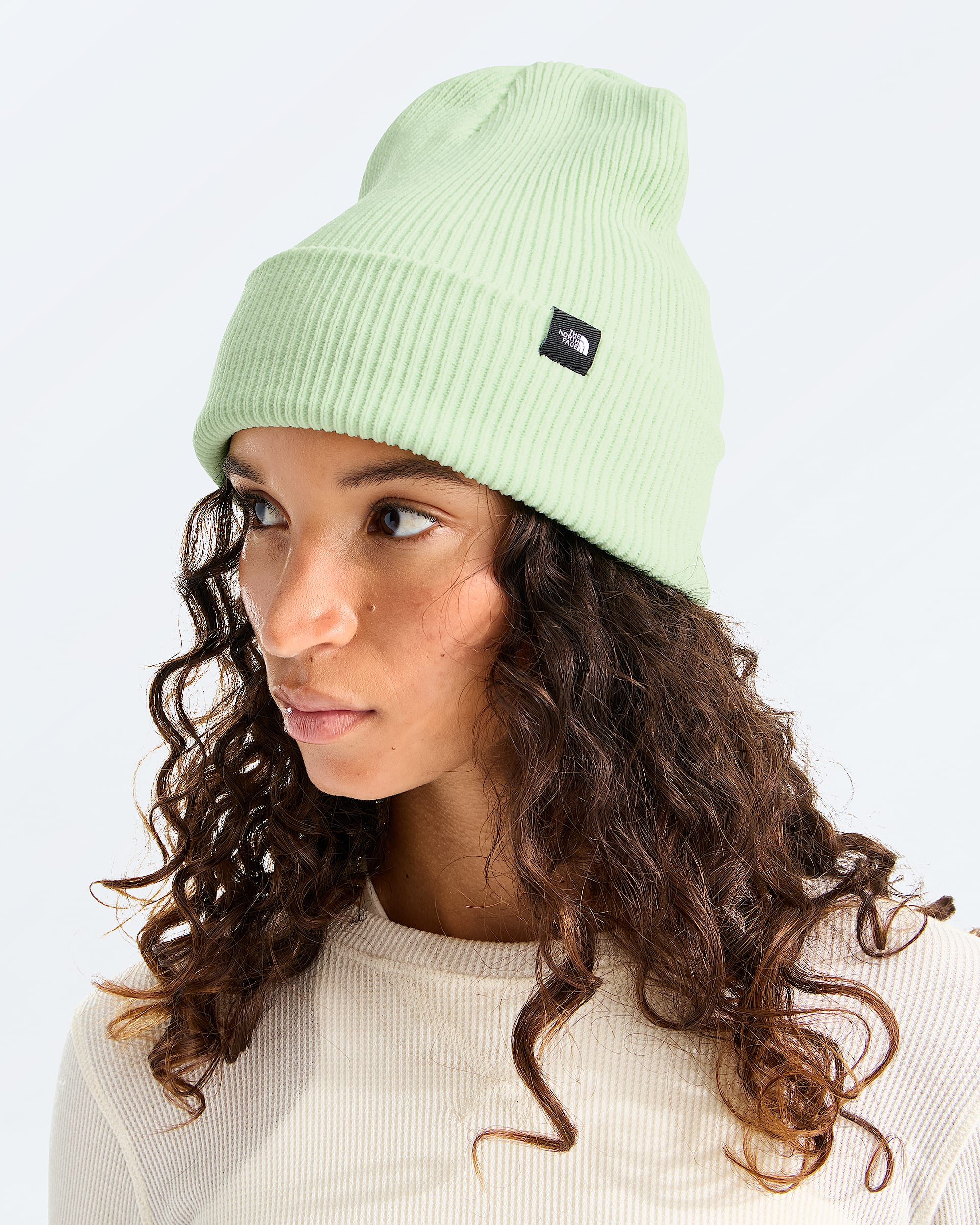 Aprs Cuff Beanie TNF MODELBACK