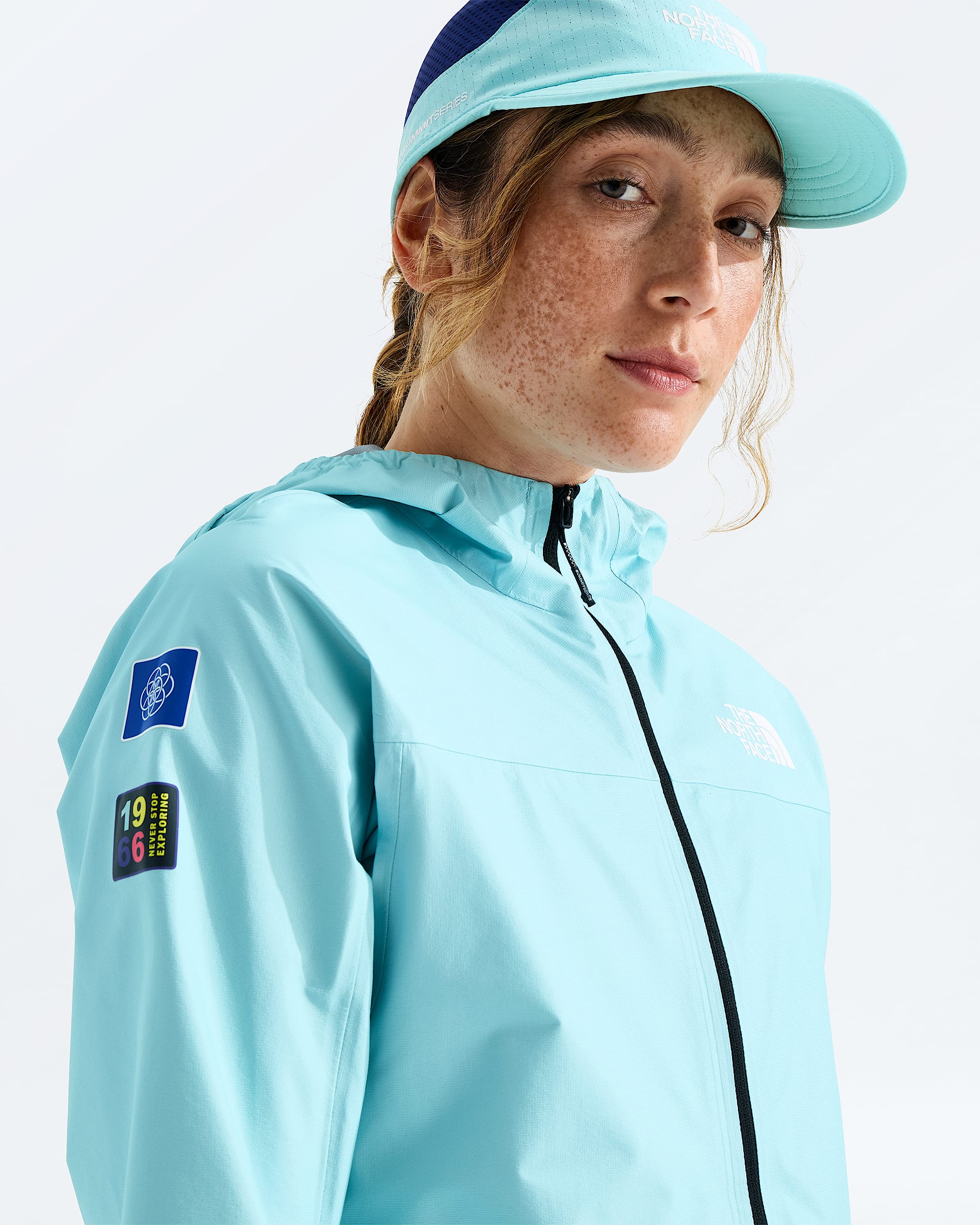 Womens Summit Series FUTURELIGHT Superior JacketGraphic TNF HERO3