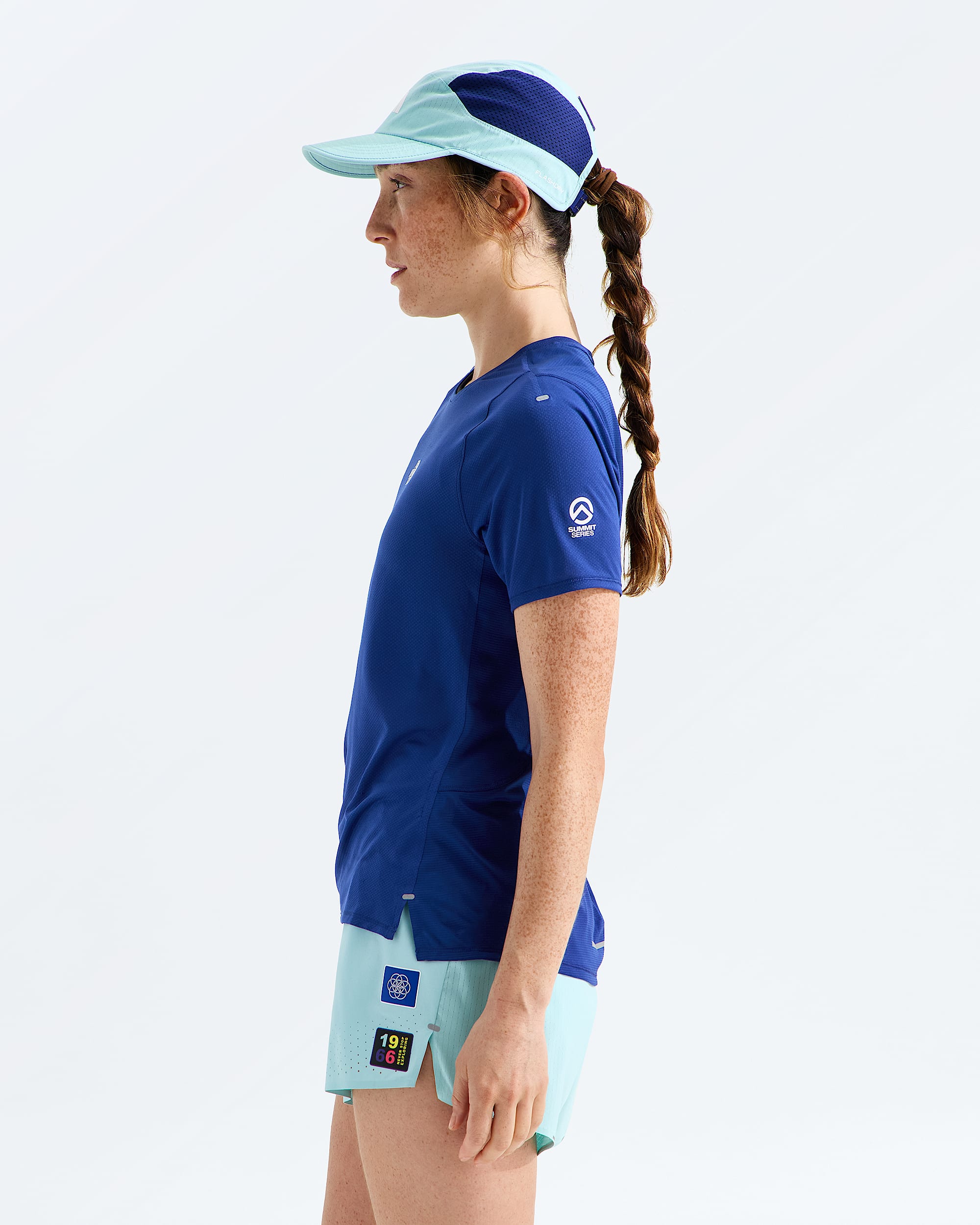 Womens Summit Series High Trail ShortSleeveGraphic TNF MODEL34