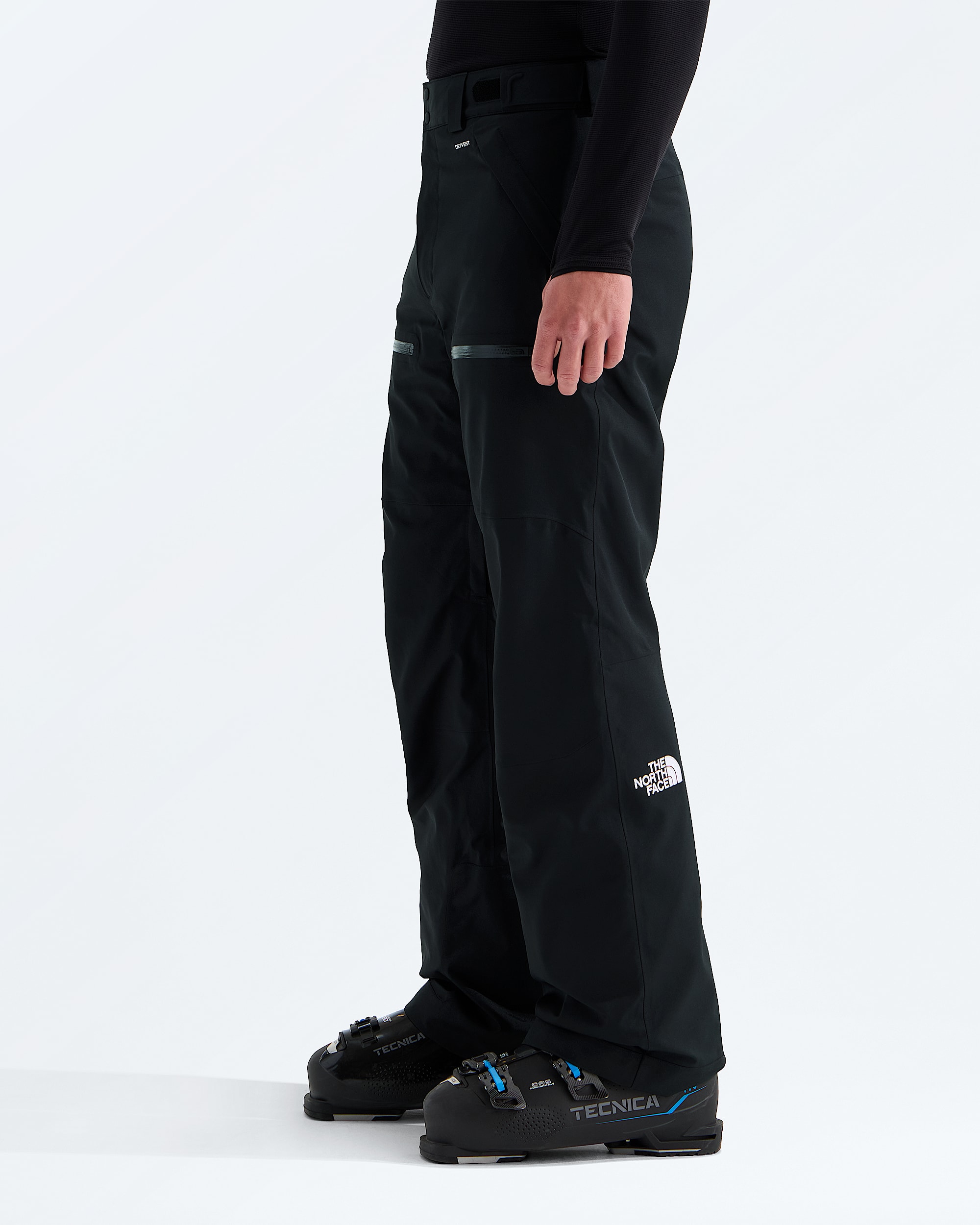 Mens Chakal Pant TNF MODEL34