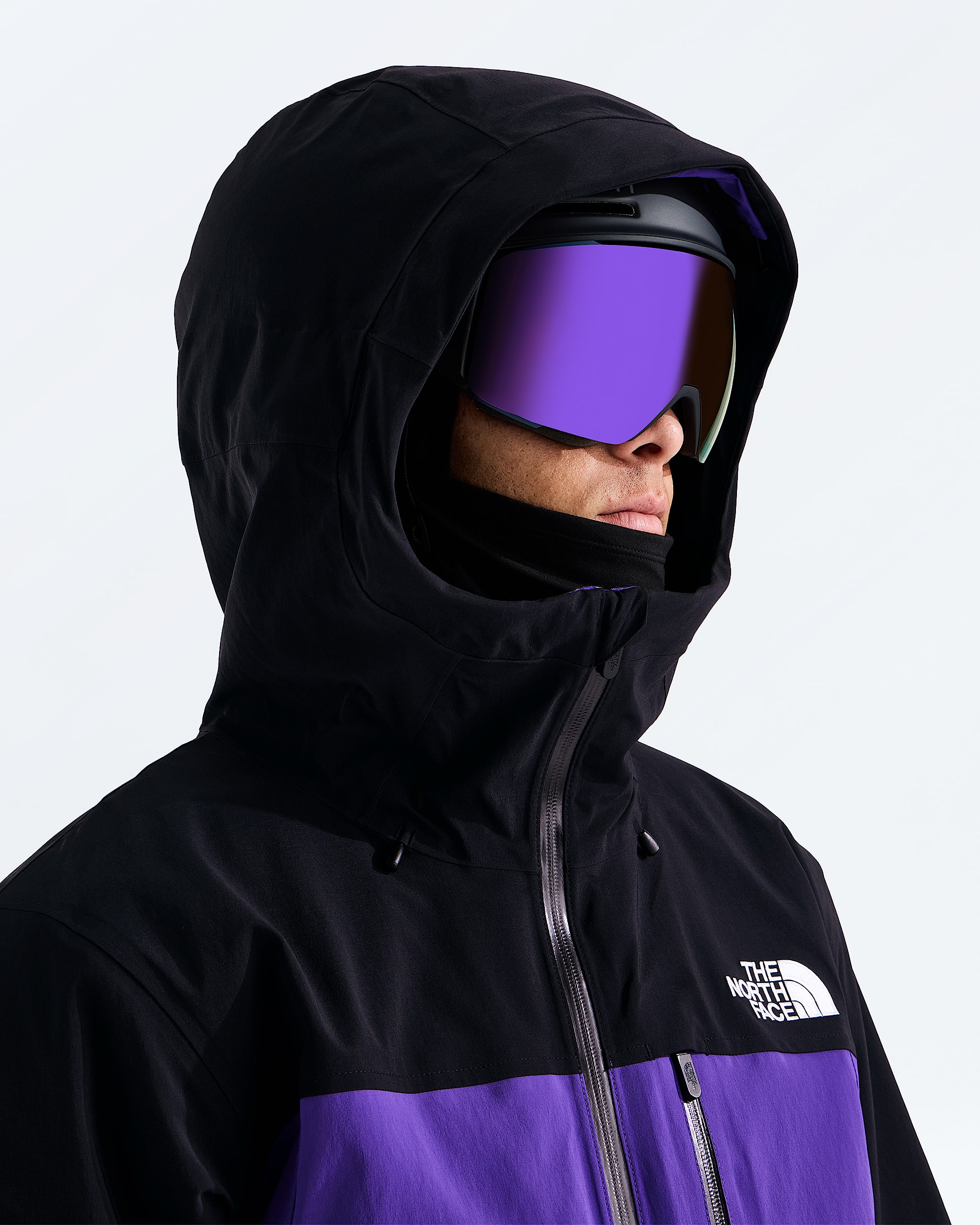 Mens Freedom Insulated Jacket TNF MODELHOOD2