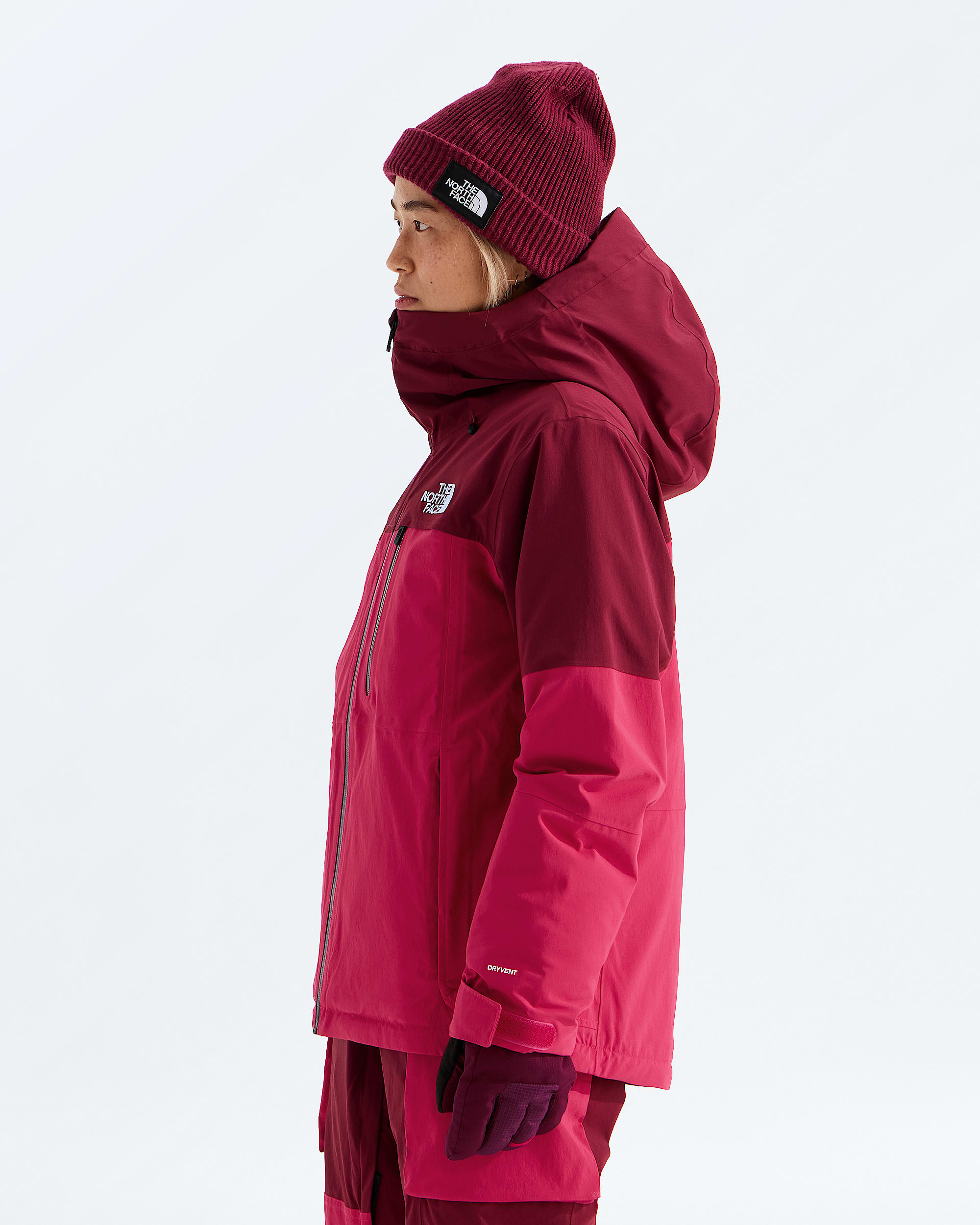 Womens Freedom Insulated Jacket TNF MODEL34
