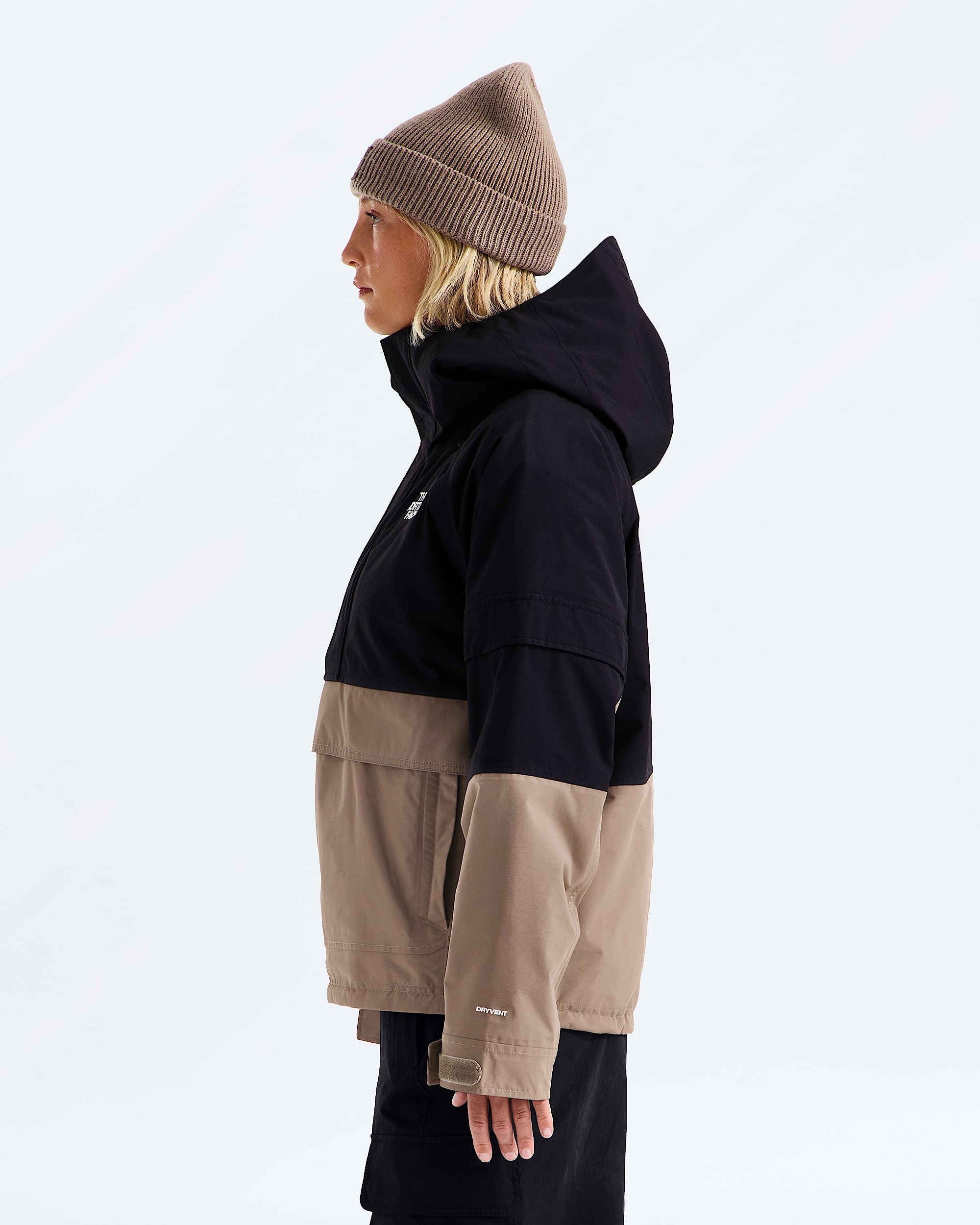 Womens Evryday Anorak TNF MODEL34