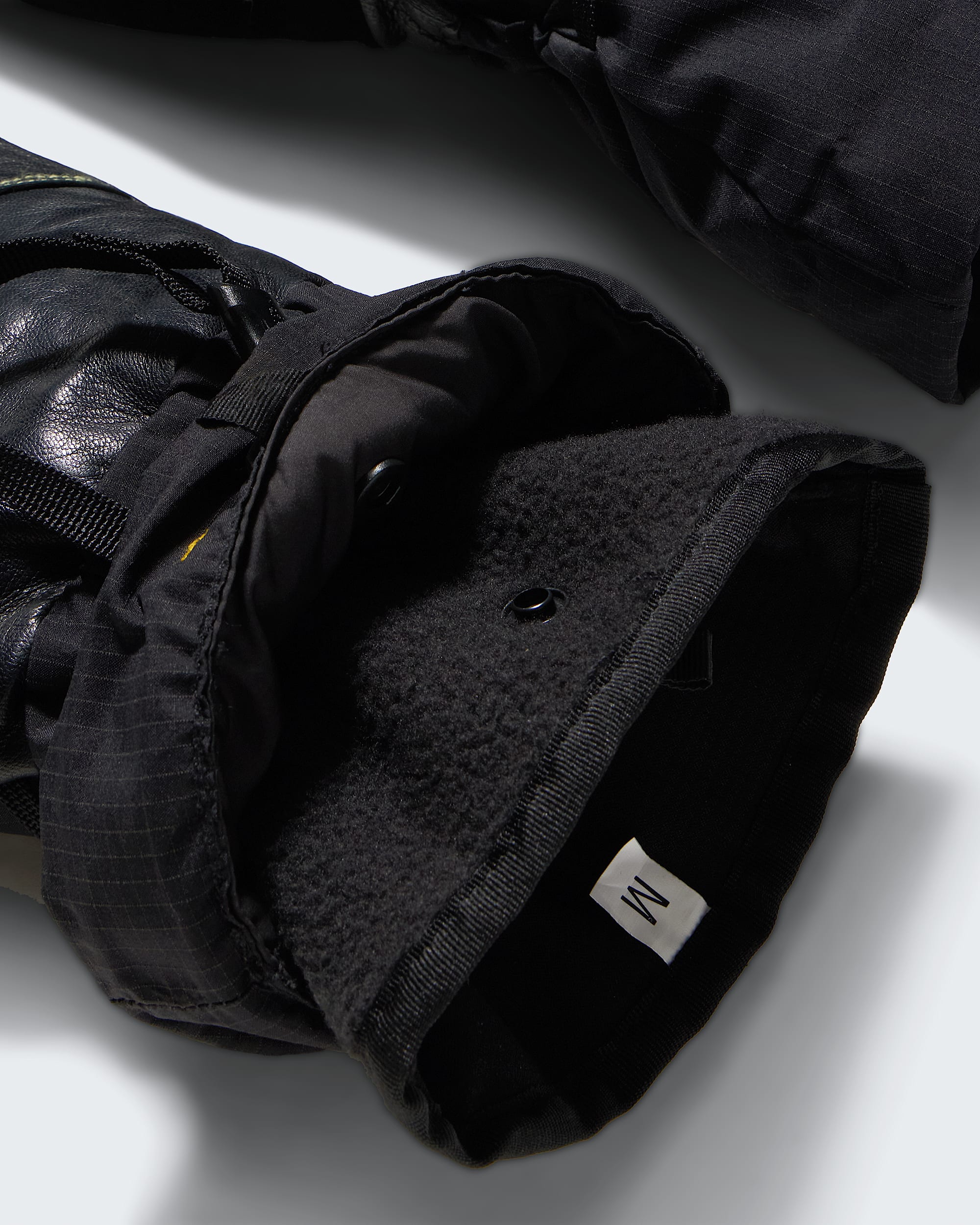 Summit Series Vengeance GORETEX Gloves TNF ALT2